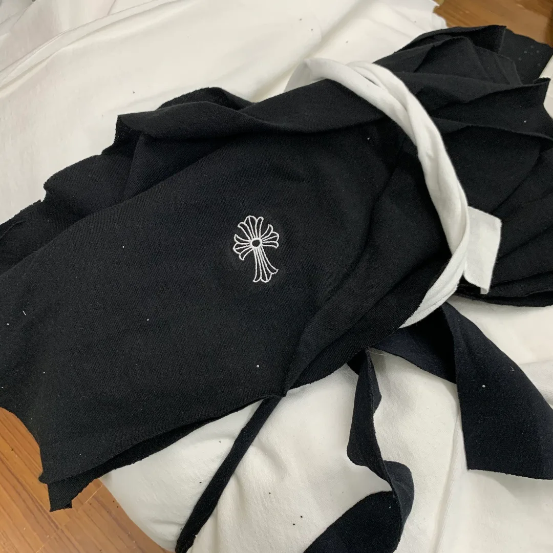Футболки Женские Chrome Hearts 13553967