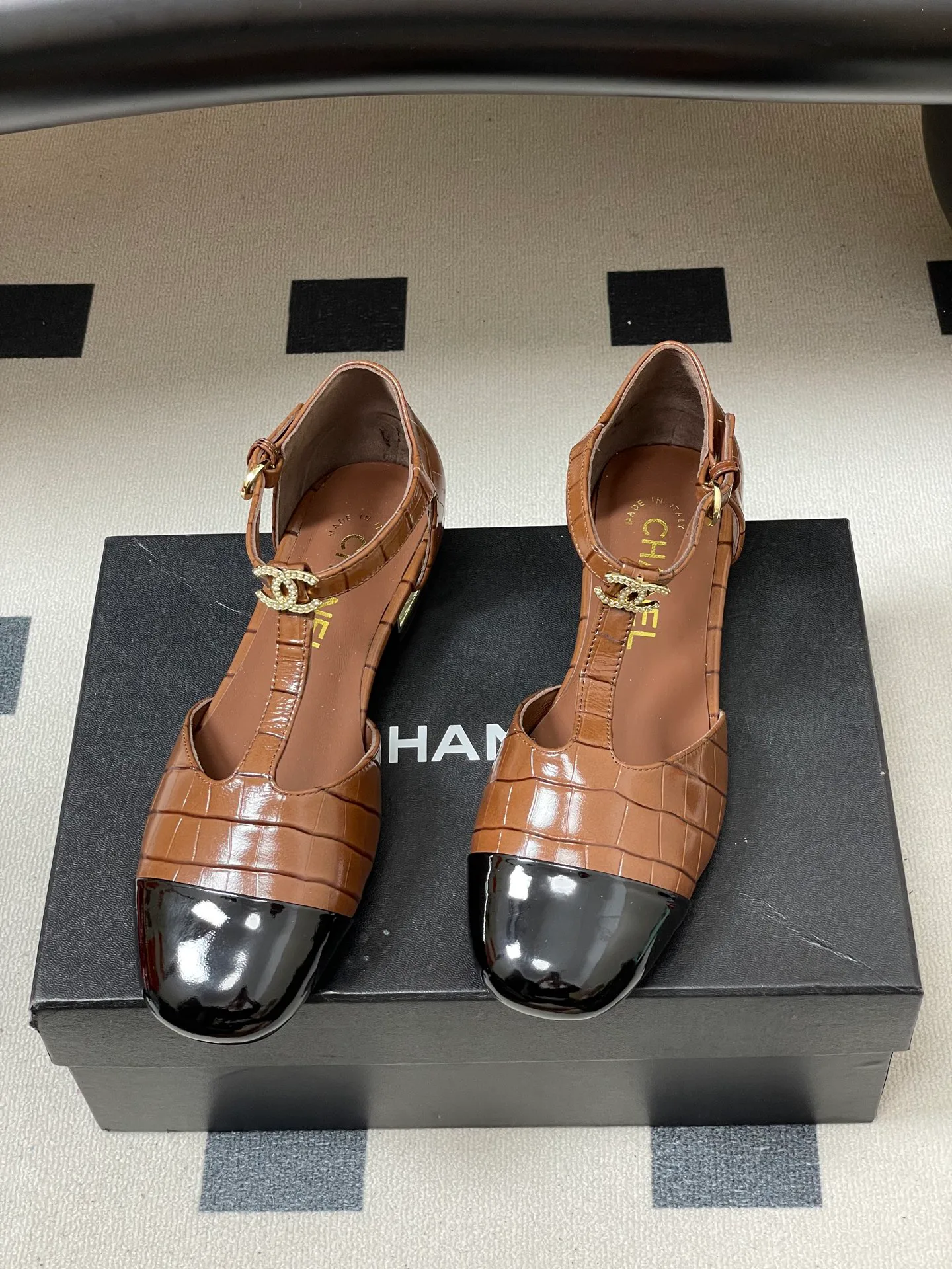 Туфли Женские Chanel 11682369