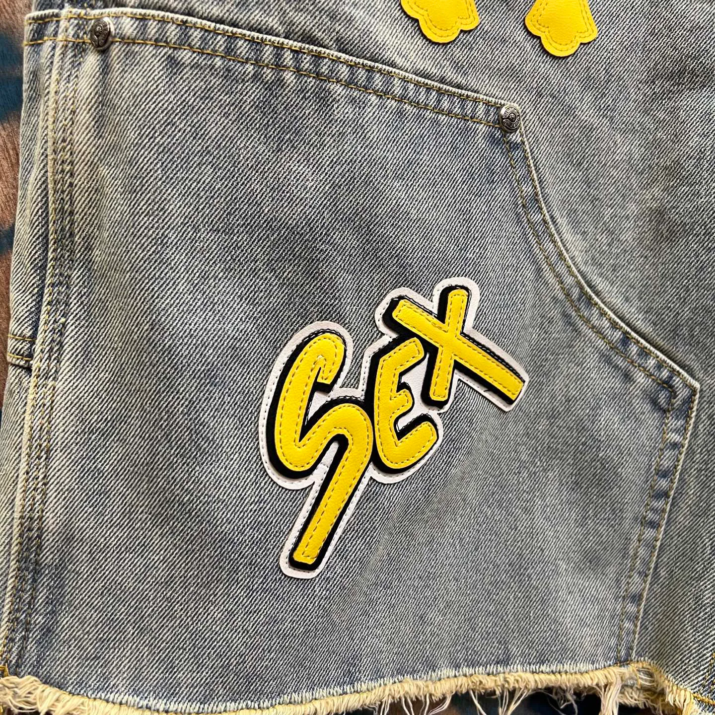 Шорты Женские Chrome Hearts 10941822