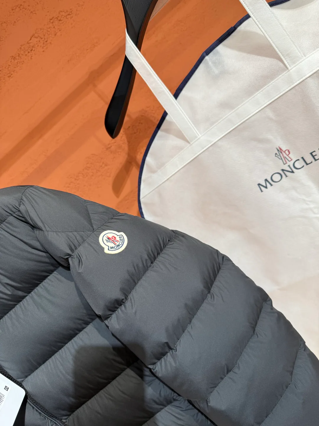 Куртки И Пуховики Женские Moncler 18436278