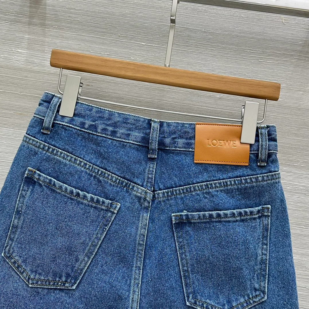 Шорты Женские Loewe 30952