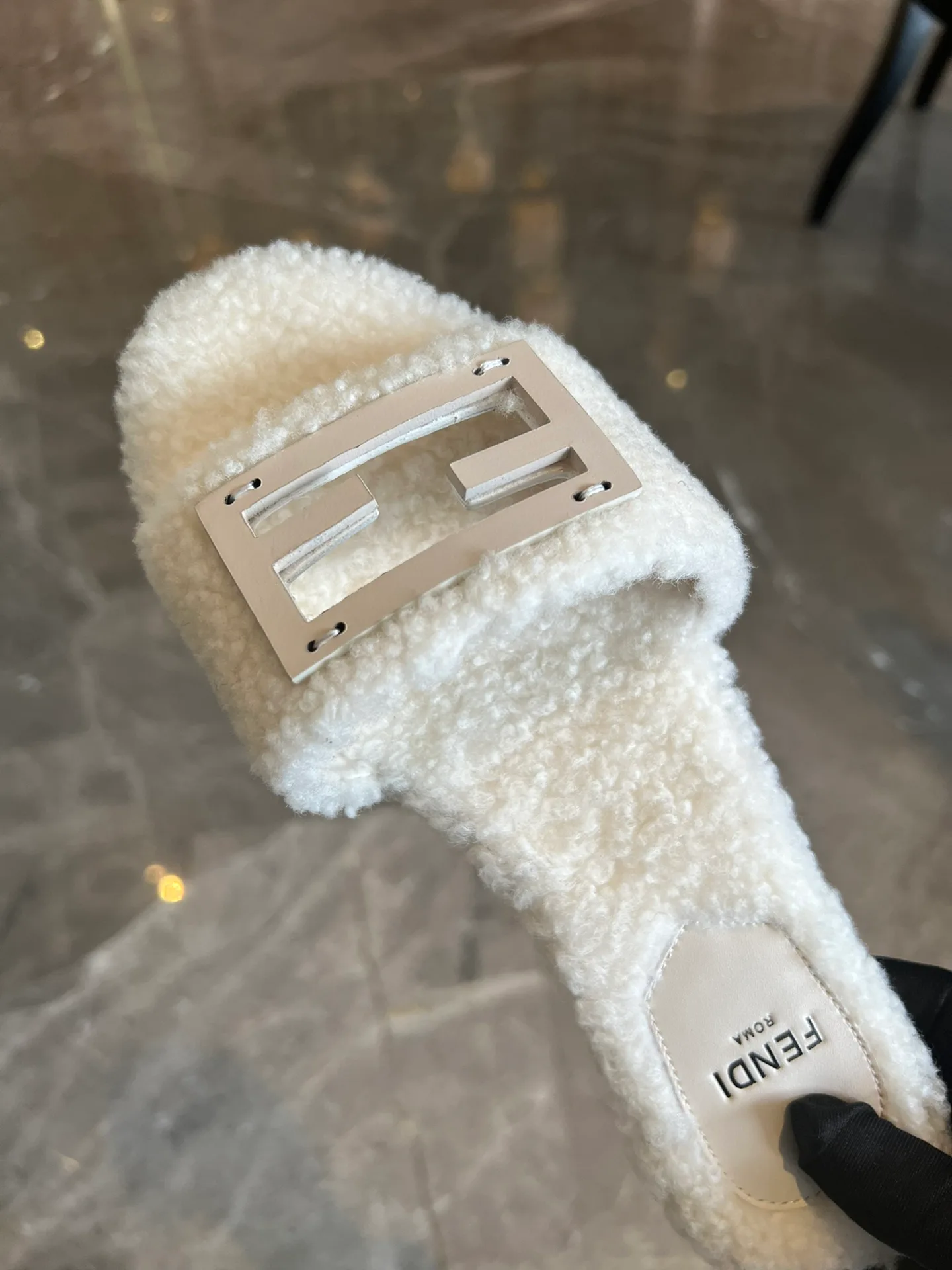 Тапочки Женские Fendi 353593