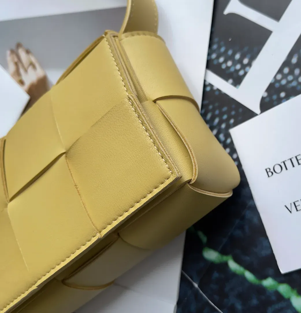 Сумки На Ремне Женские Bottega Veneta 368701