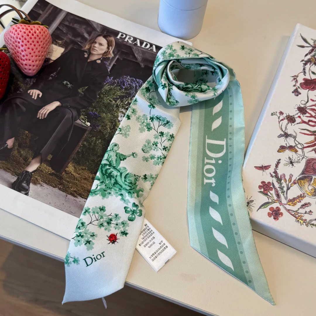 Платки Christian Dior 18003428