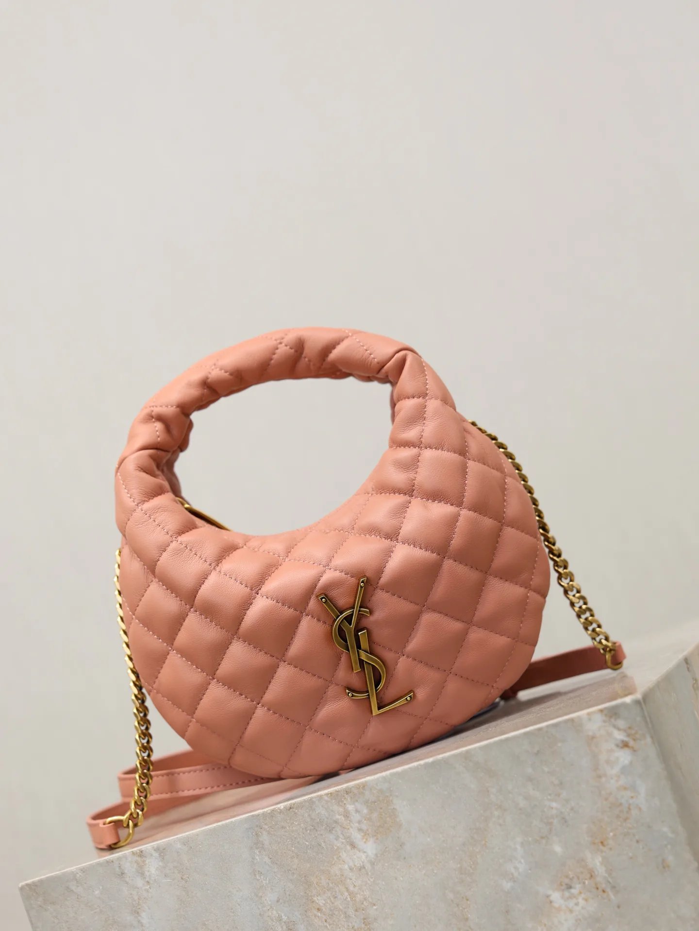 Сумки На Ремне Женские Saint Laurent 11504333
