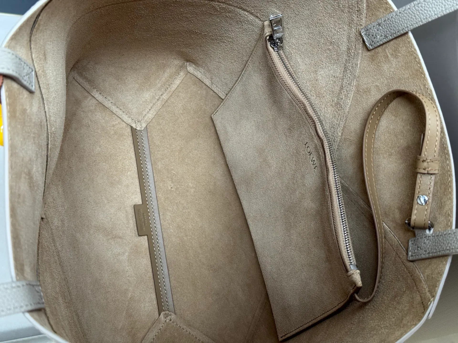 Сумки На Ремне Женские Loewe 1237499