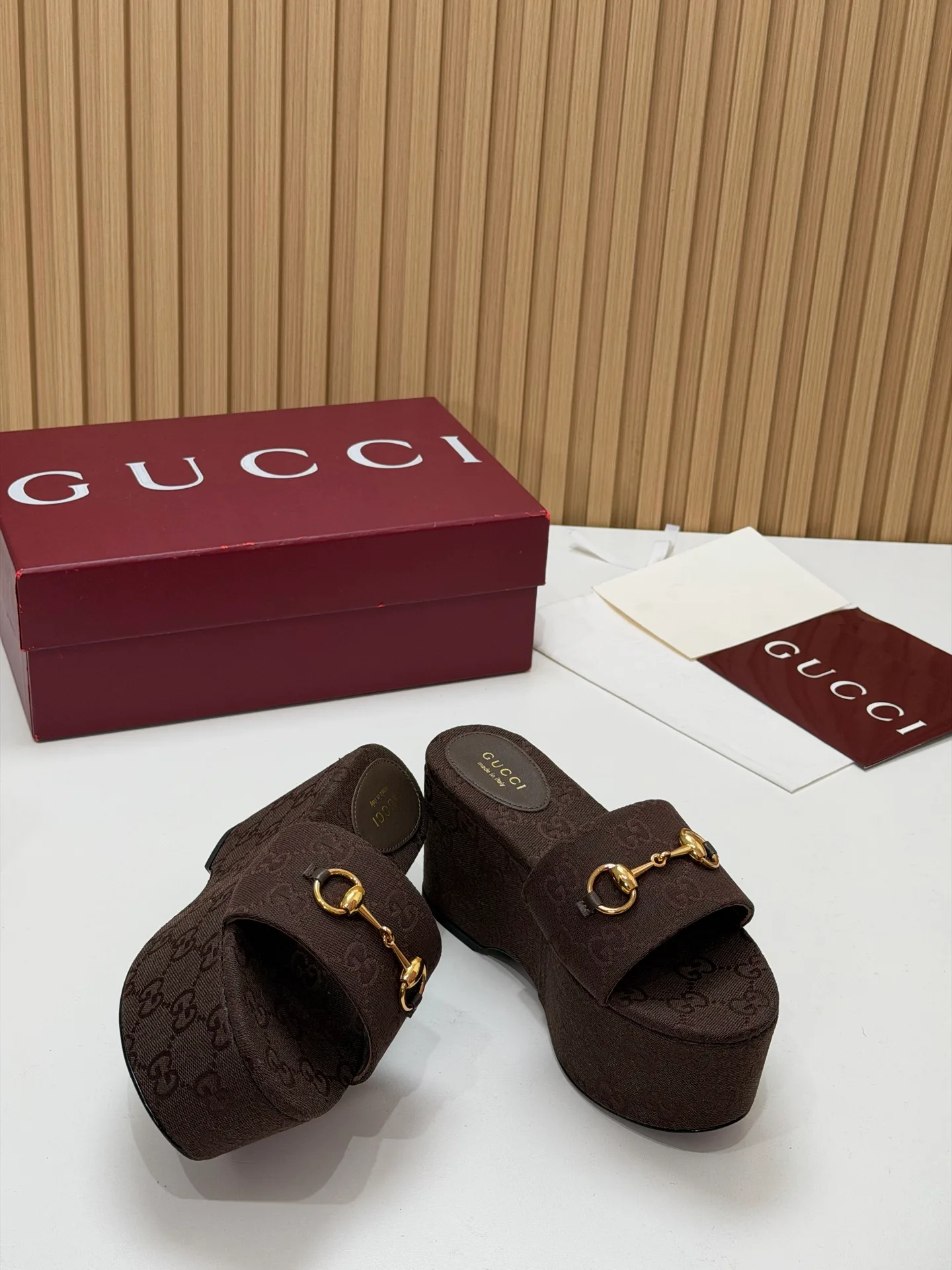 Босоножки Женские Gucci 17631674