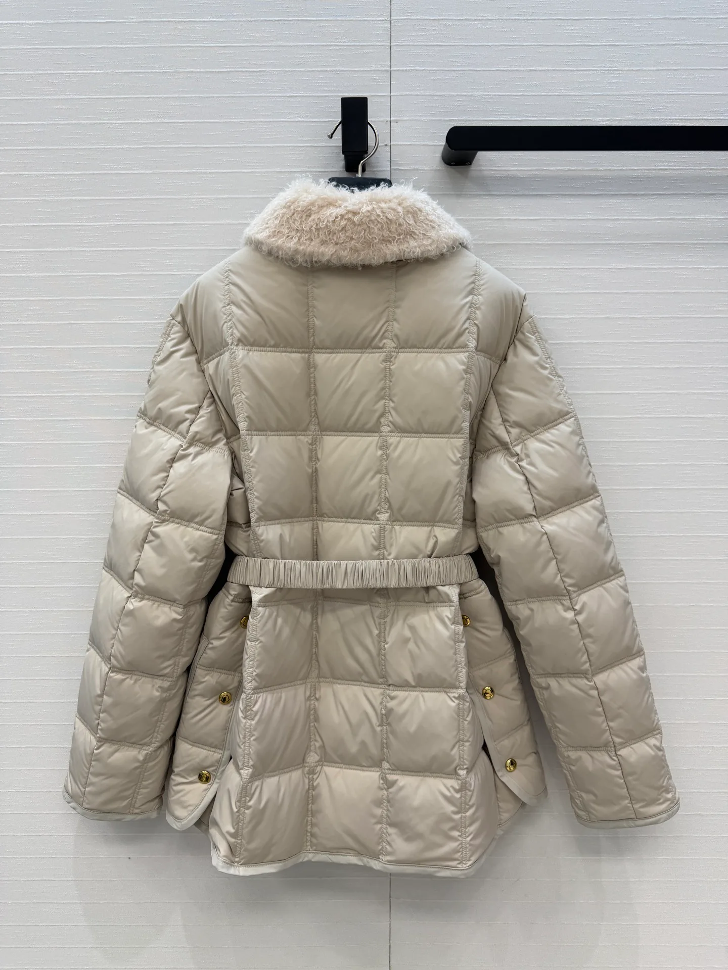 Куртки И Пуховики Женские Moncler 17944642