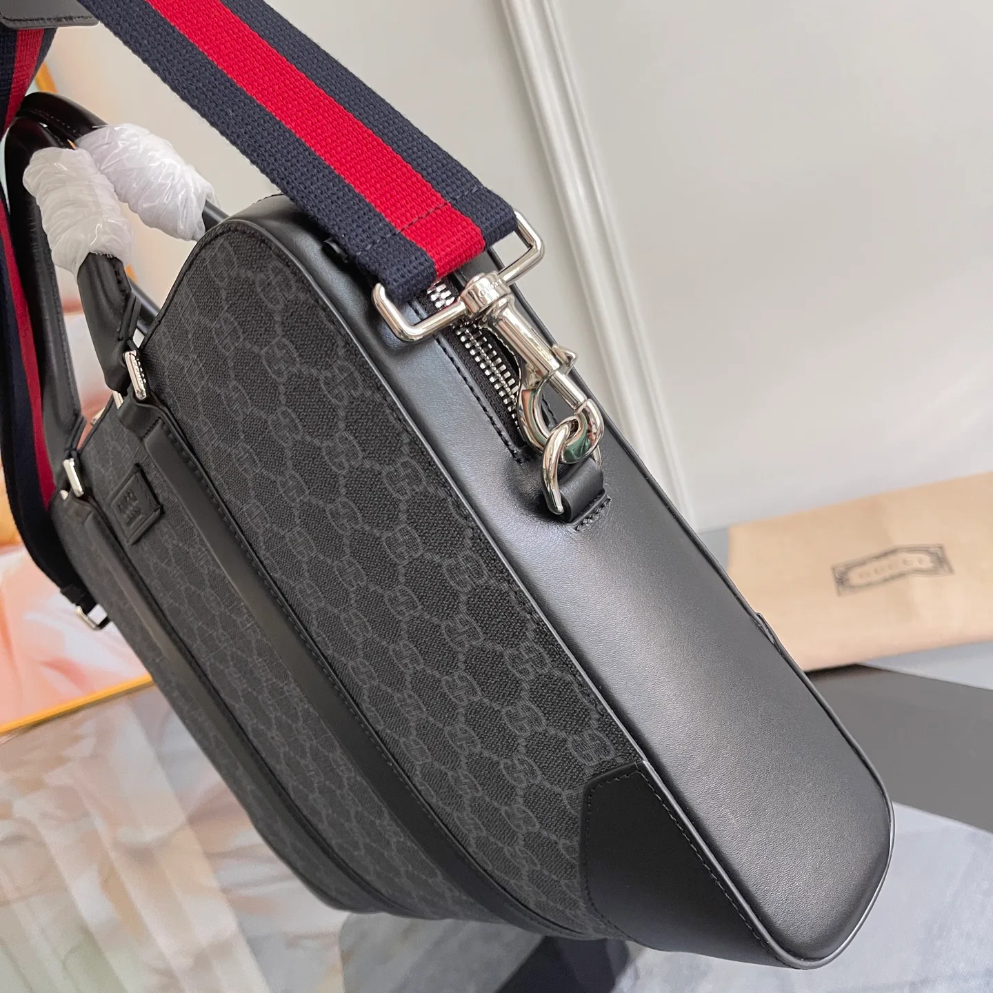 Классические Сумки Женские Gucci 13558848