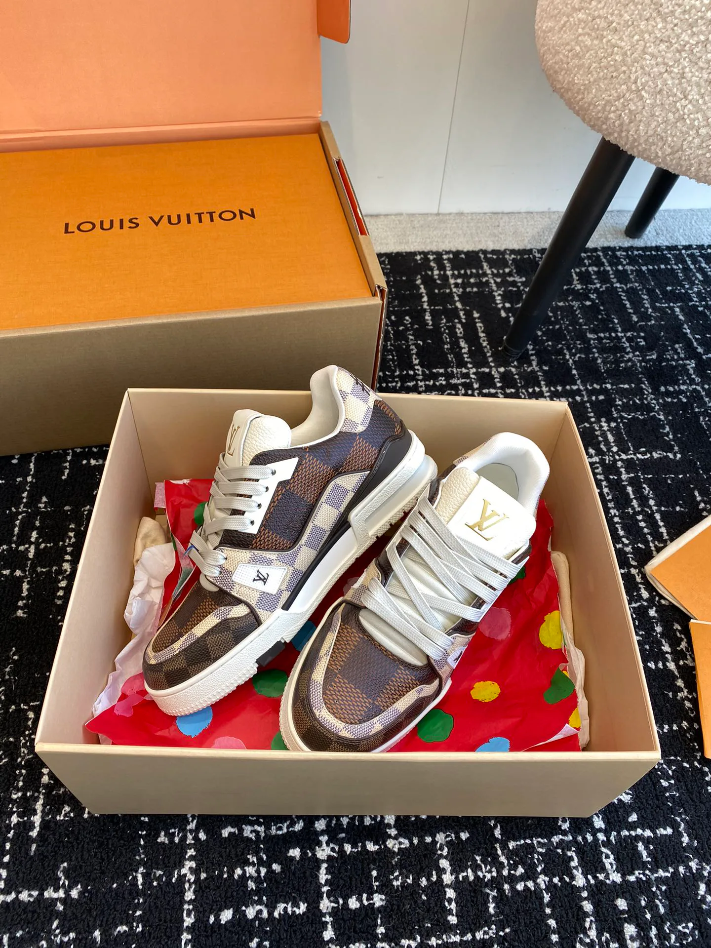 Кроссовки Женские Louis Vuitton 5790856