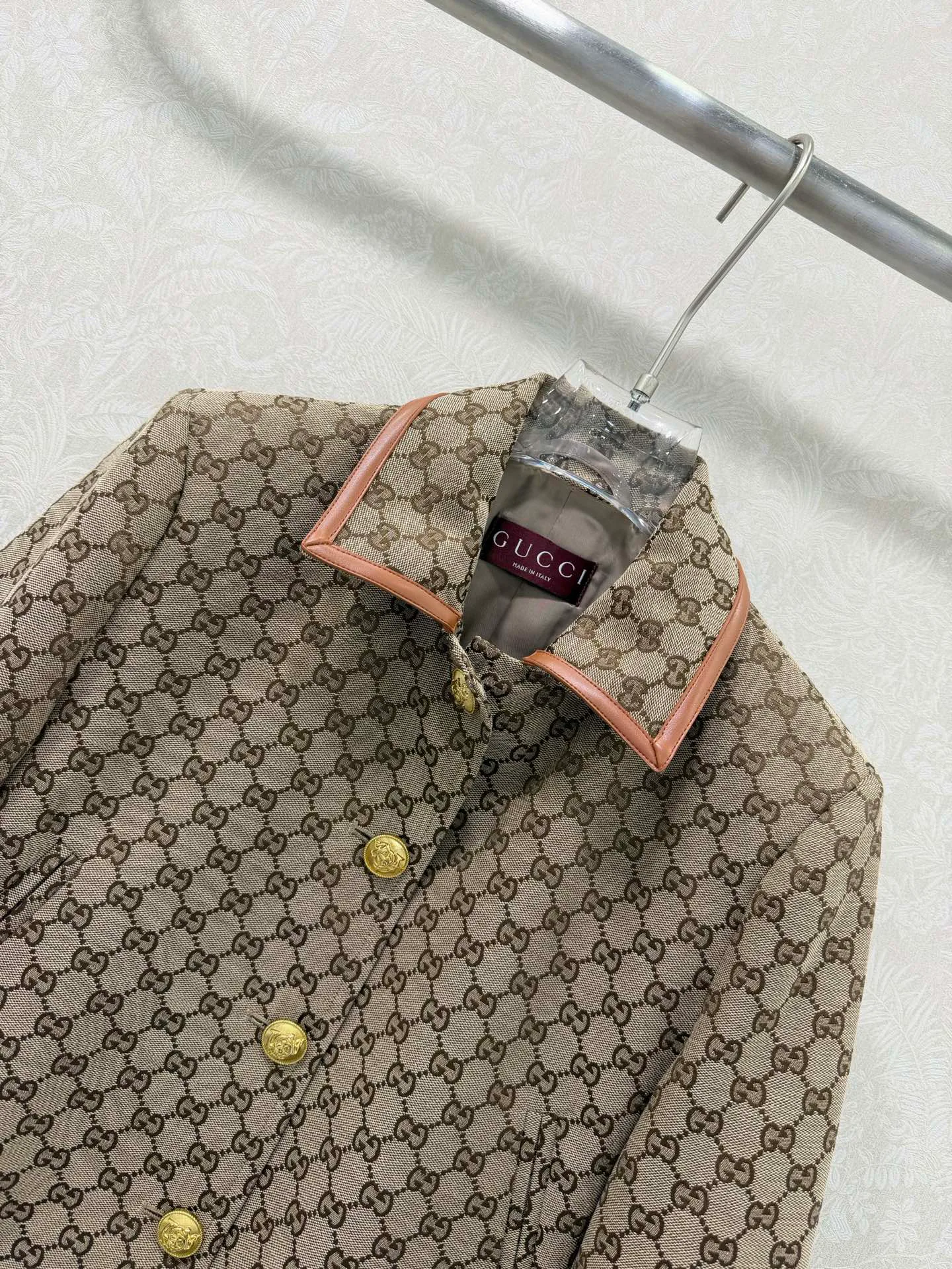 Куртки И Пуховики Мужские Gucci 10396704