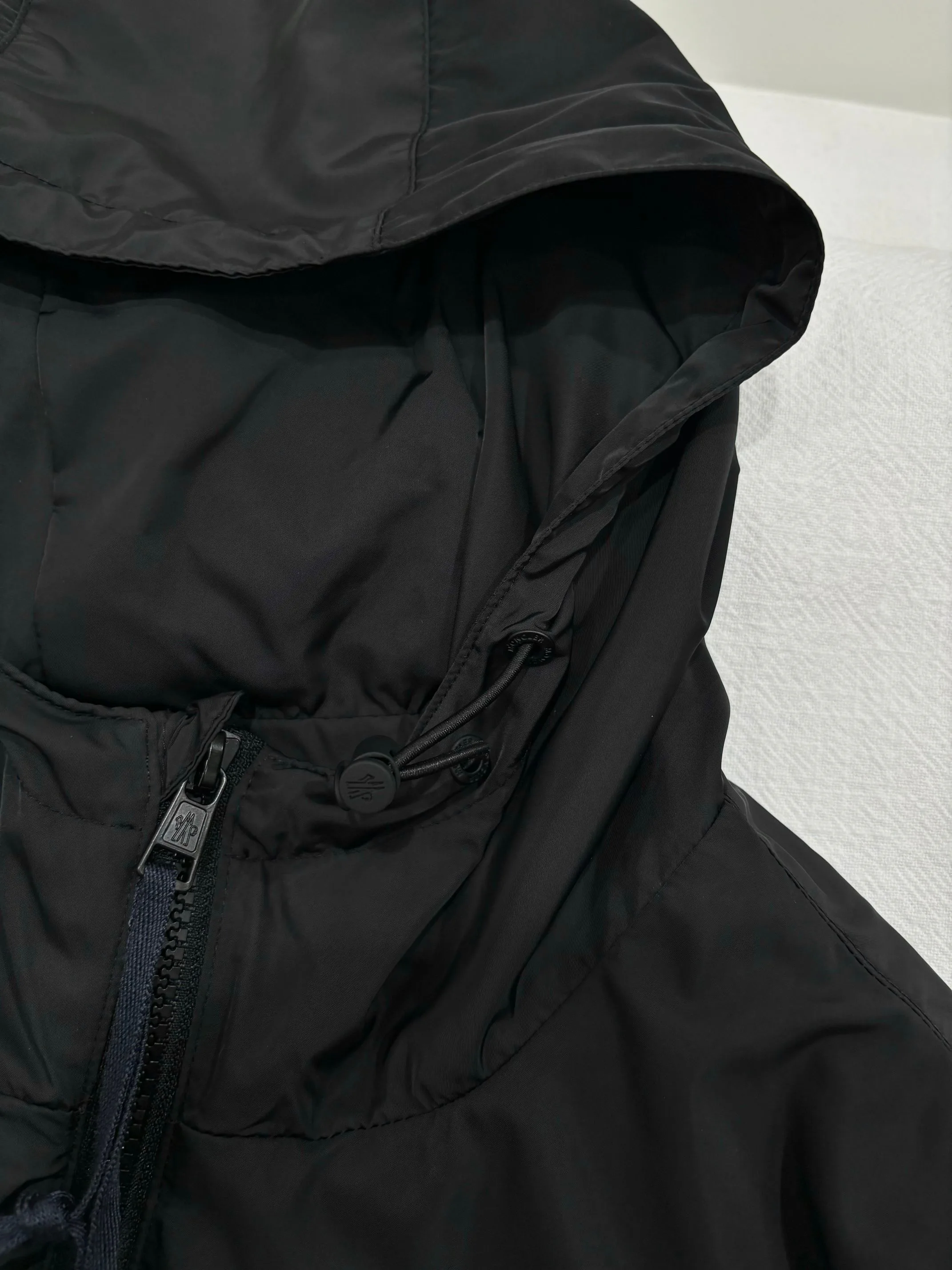 Куртки И Пуховики Мужские Moncler 11479477
