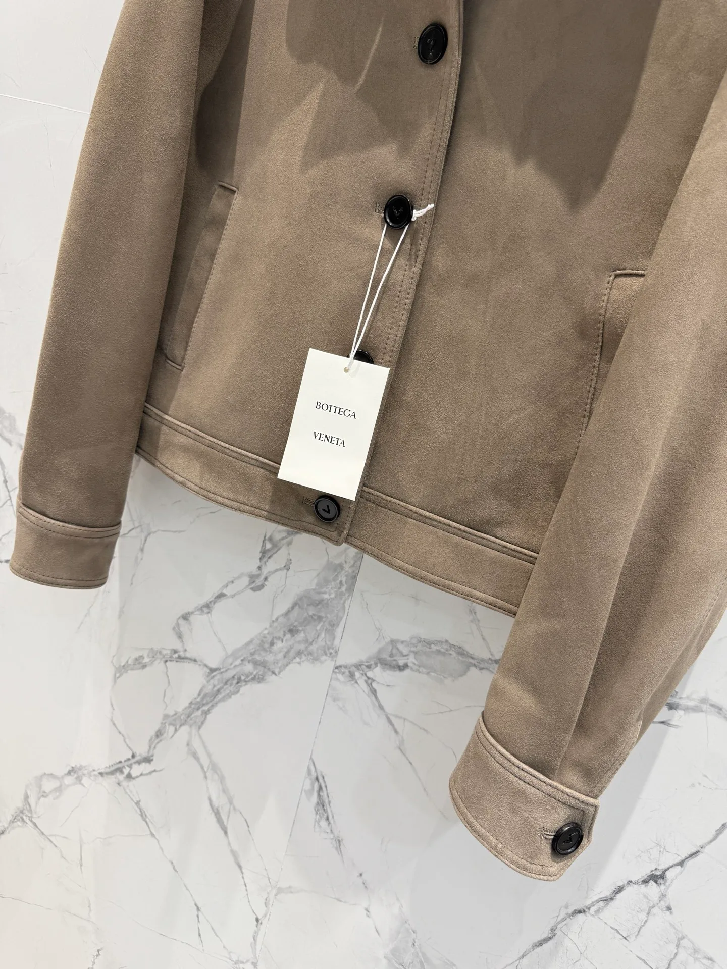 Кожаные Куртки И Дублёнки Женские Bottega Veneta 11428958