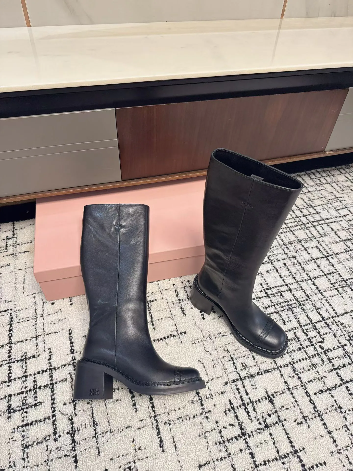 Сапоги Женские Miu Miu 18308816