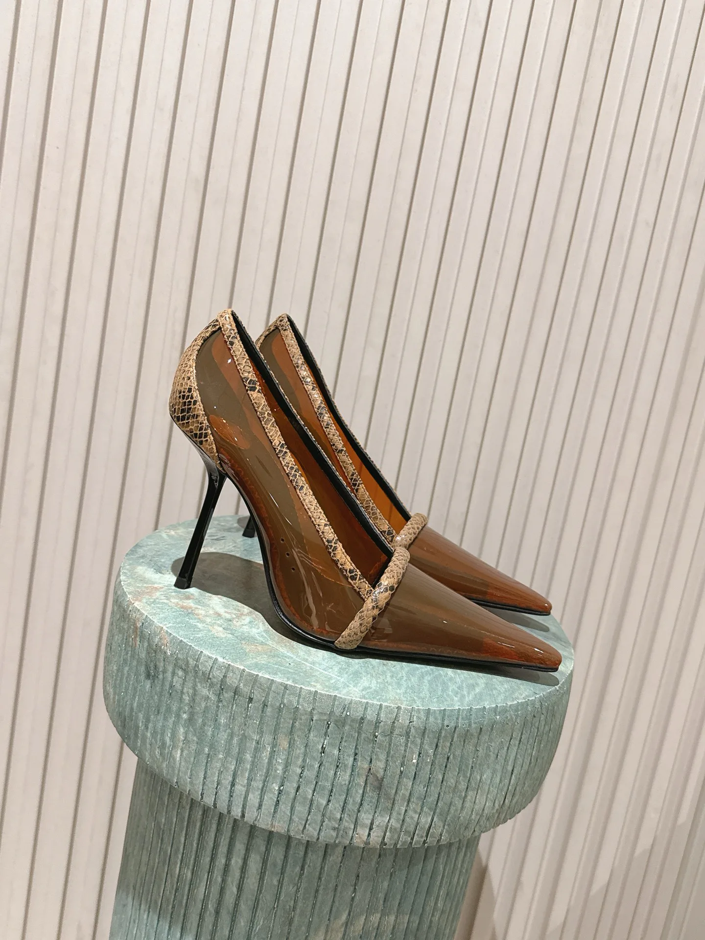 Туфли Женские Saint Laurent 18142656