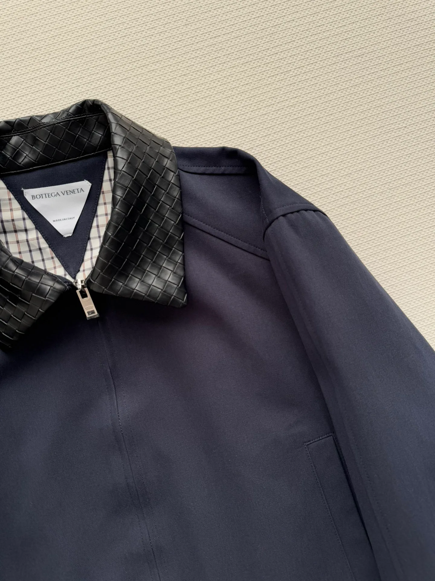 Куртки И Пуховики Женские Bottega Veneta 4329223