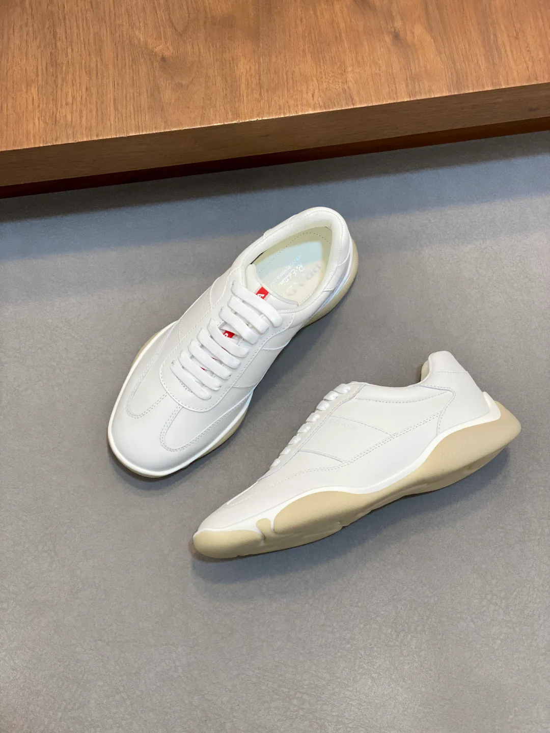 Кроссовки Мужские Prada 2564729