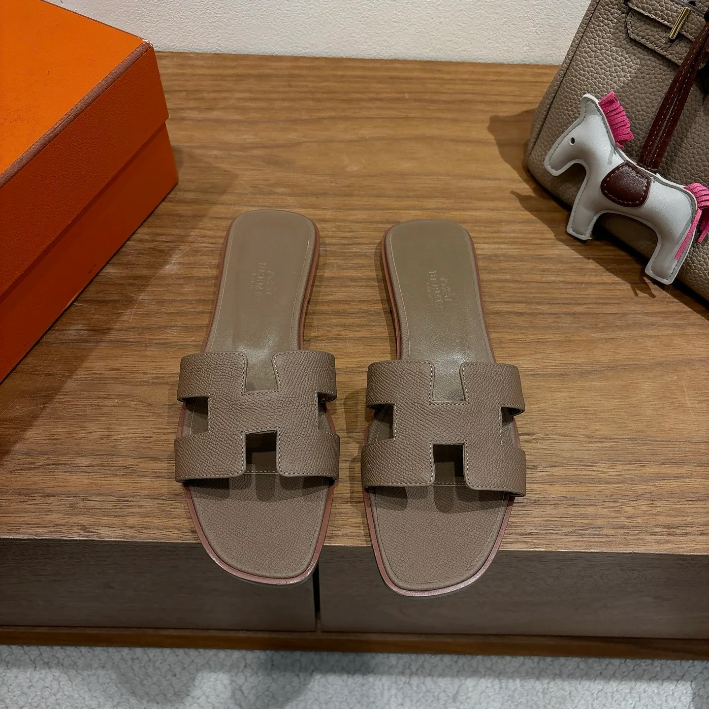 Шлепанцы Женские Hermes 873869