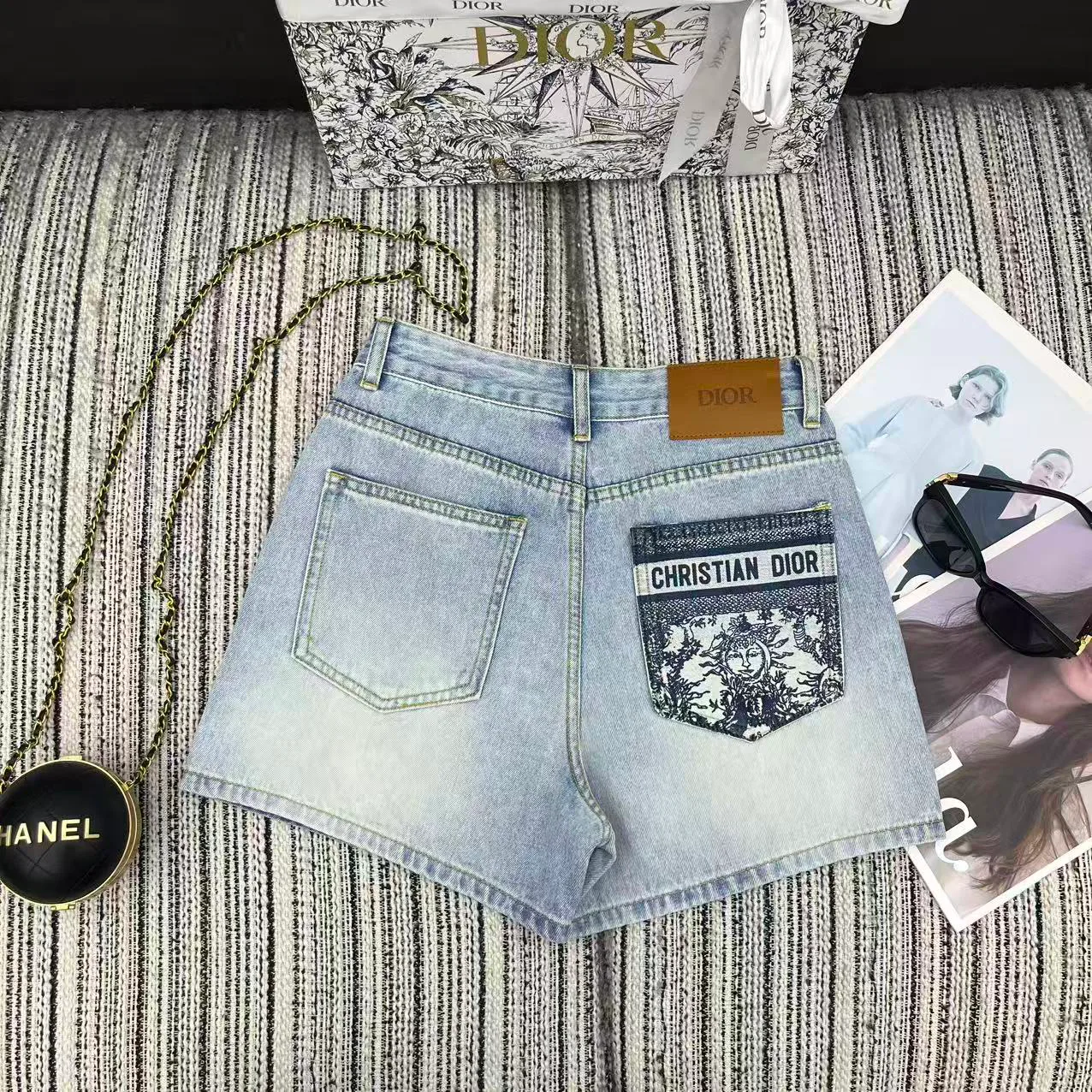 Шорты Женские Christian Dior 11898118