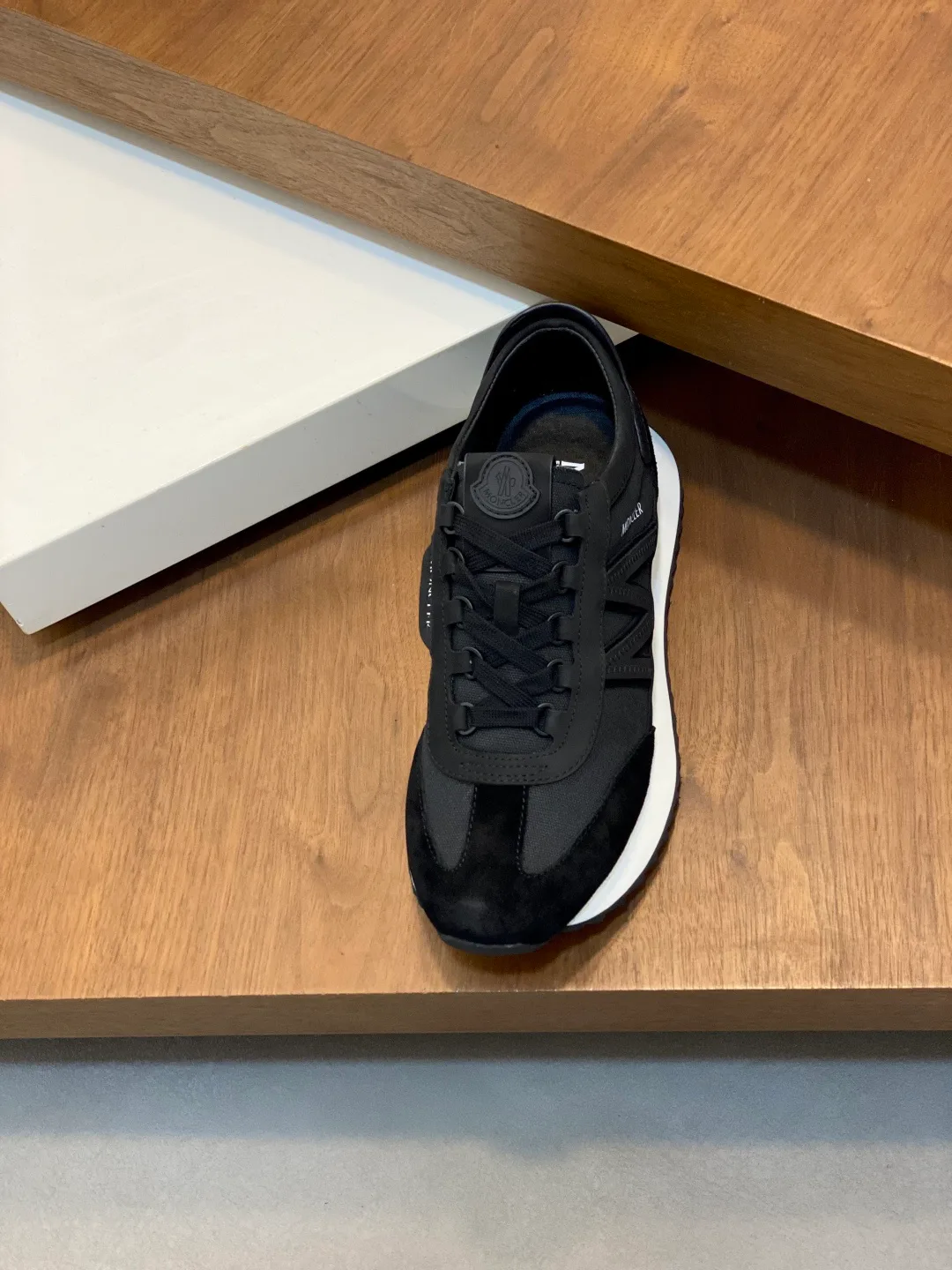 Кроссовки Мужские Moncler 18079050