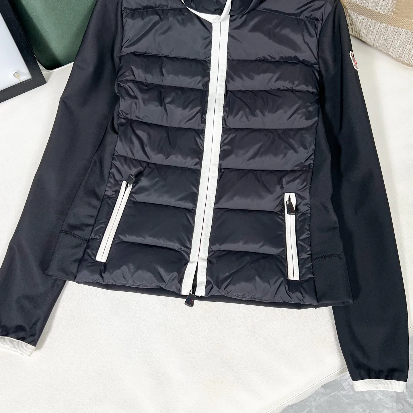 Куртки И Пуховики Женские Moncler 19225029