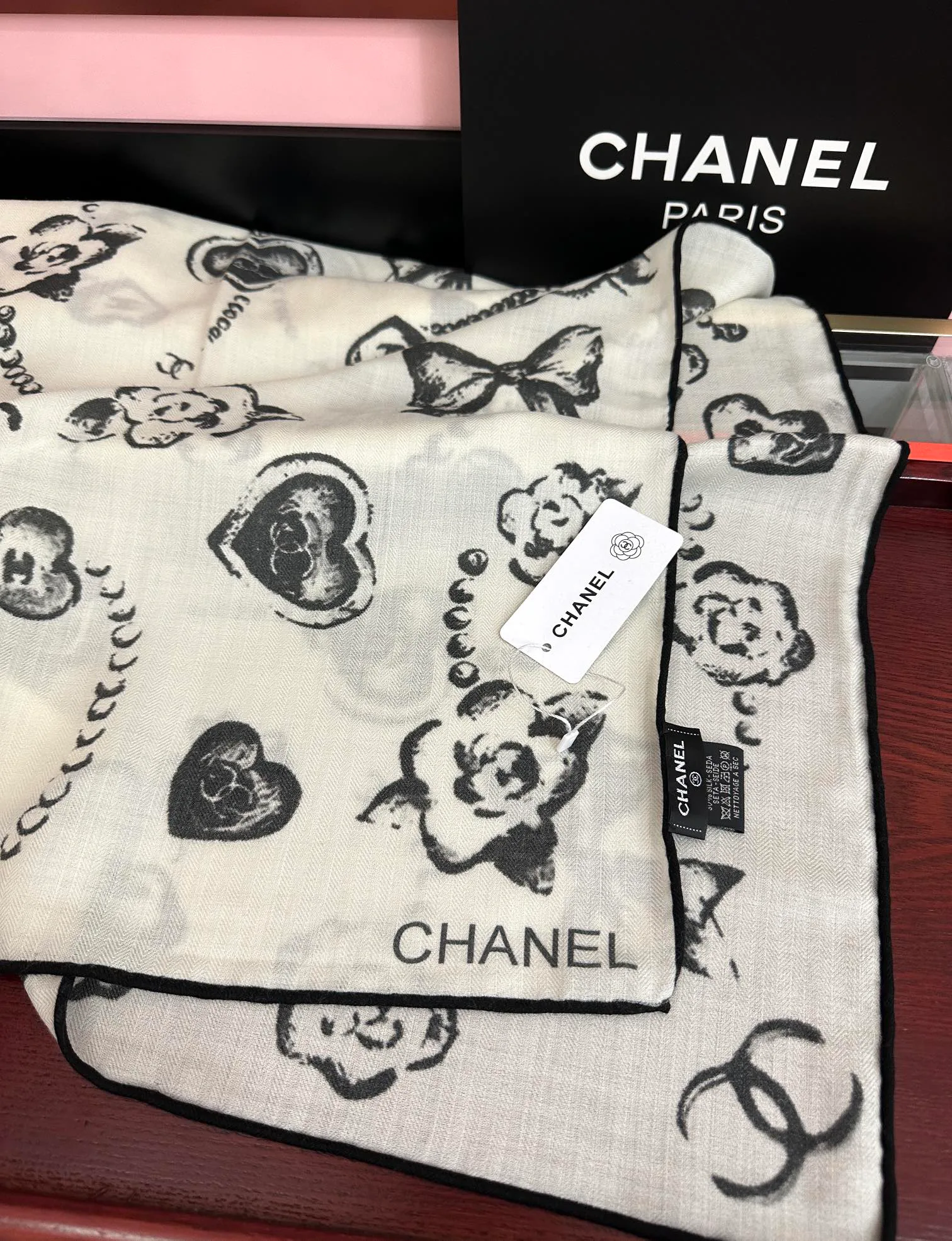 Платки Chanel 1603520