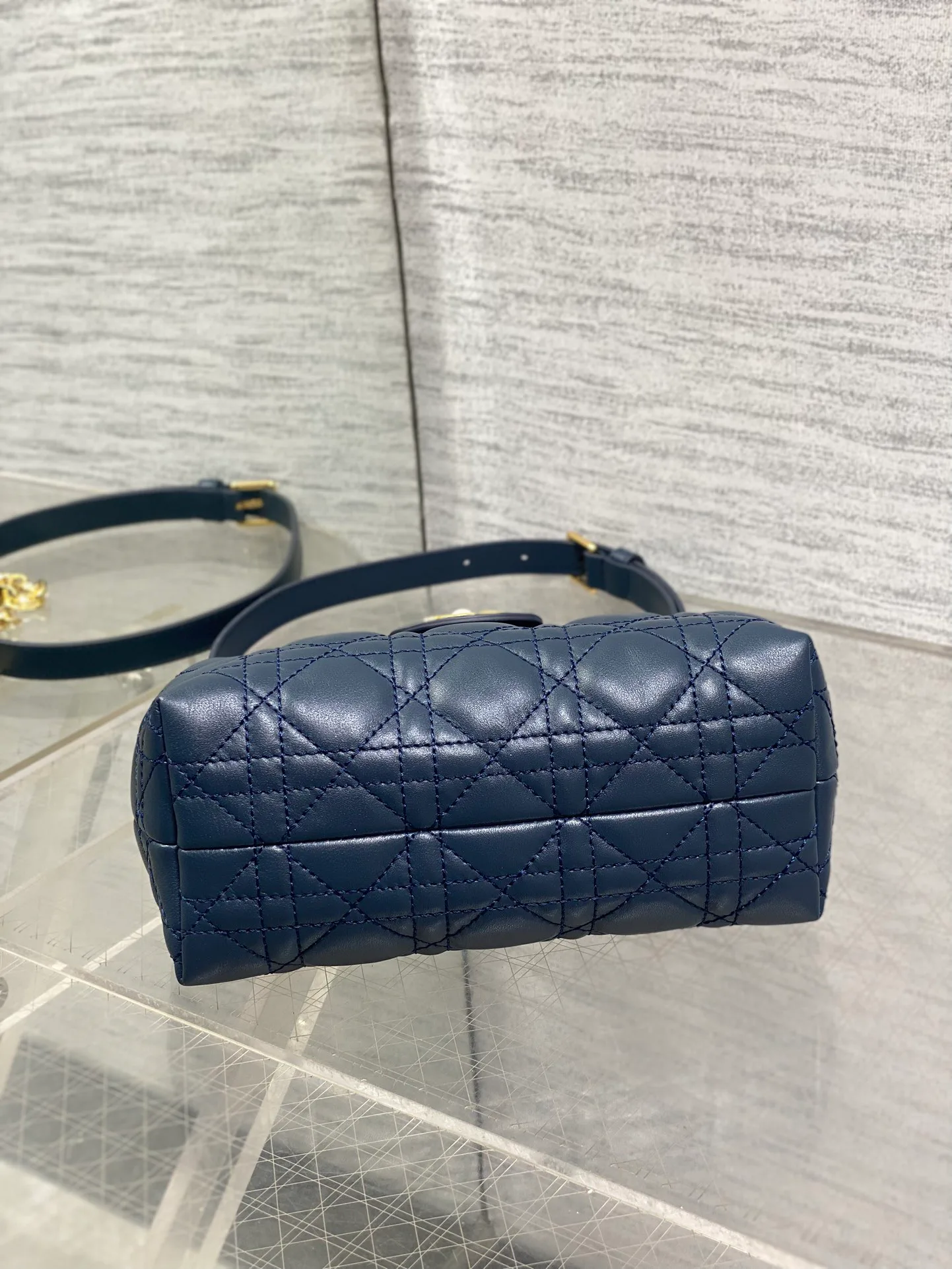 Сумки На Ремне Женские Christian Dior 10026594