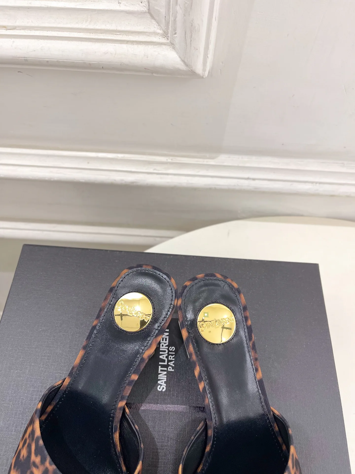 Босоножки Женские Saint Laurent 17506898