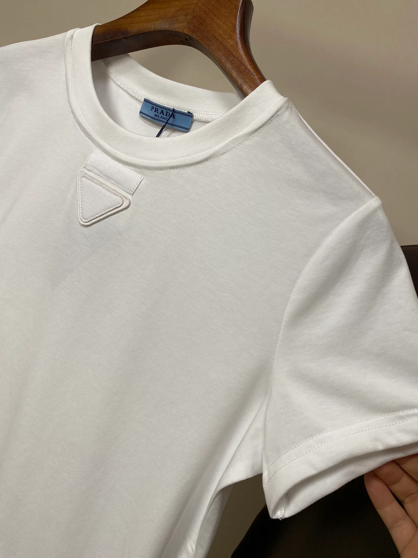 Футболки Женские Prada 11516846