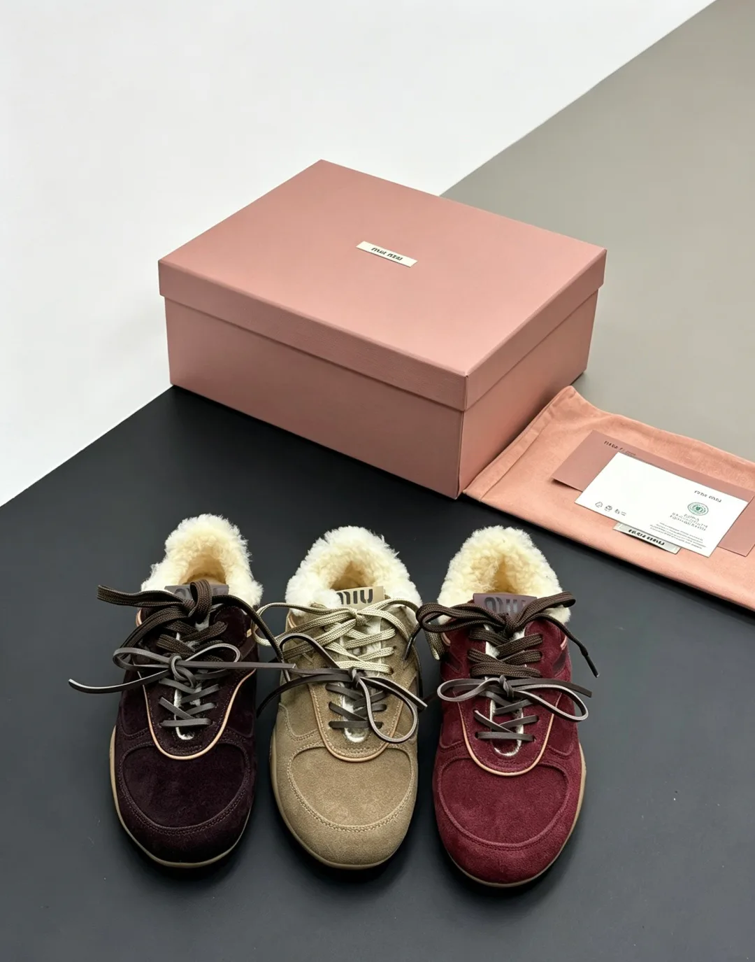 Кроссовки Женские Miu Miu 18223964