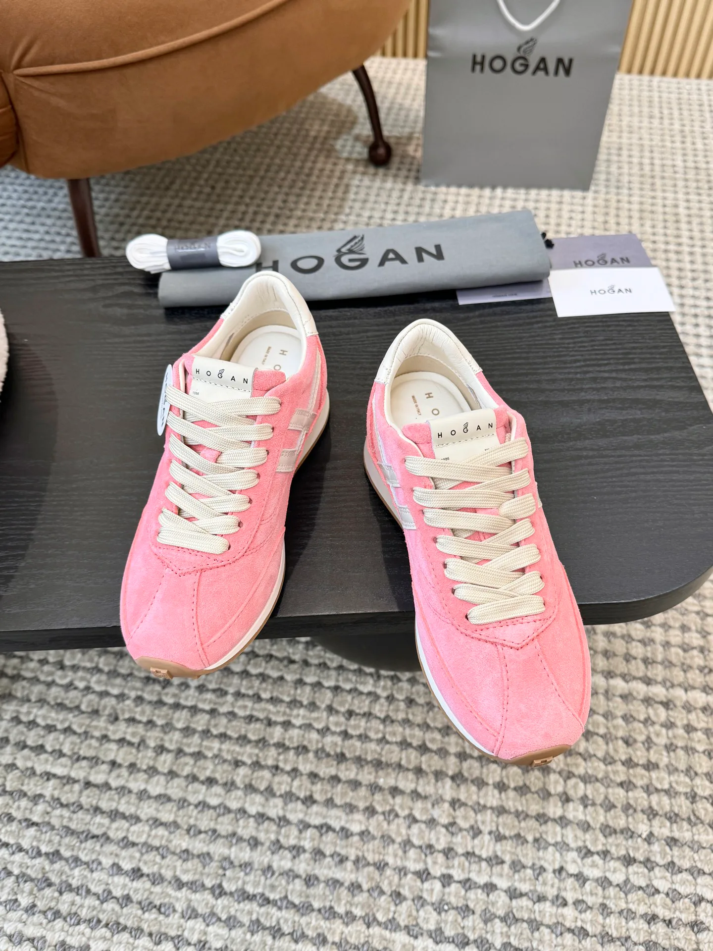 Кроссовки Женские Hogan 13332729