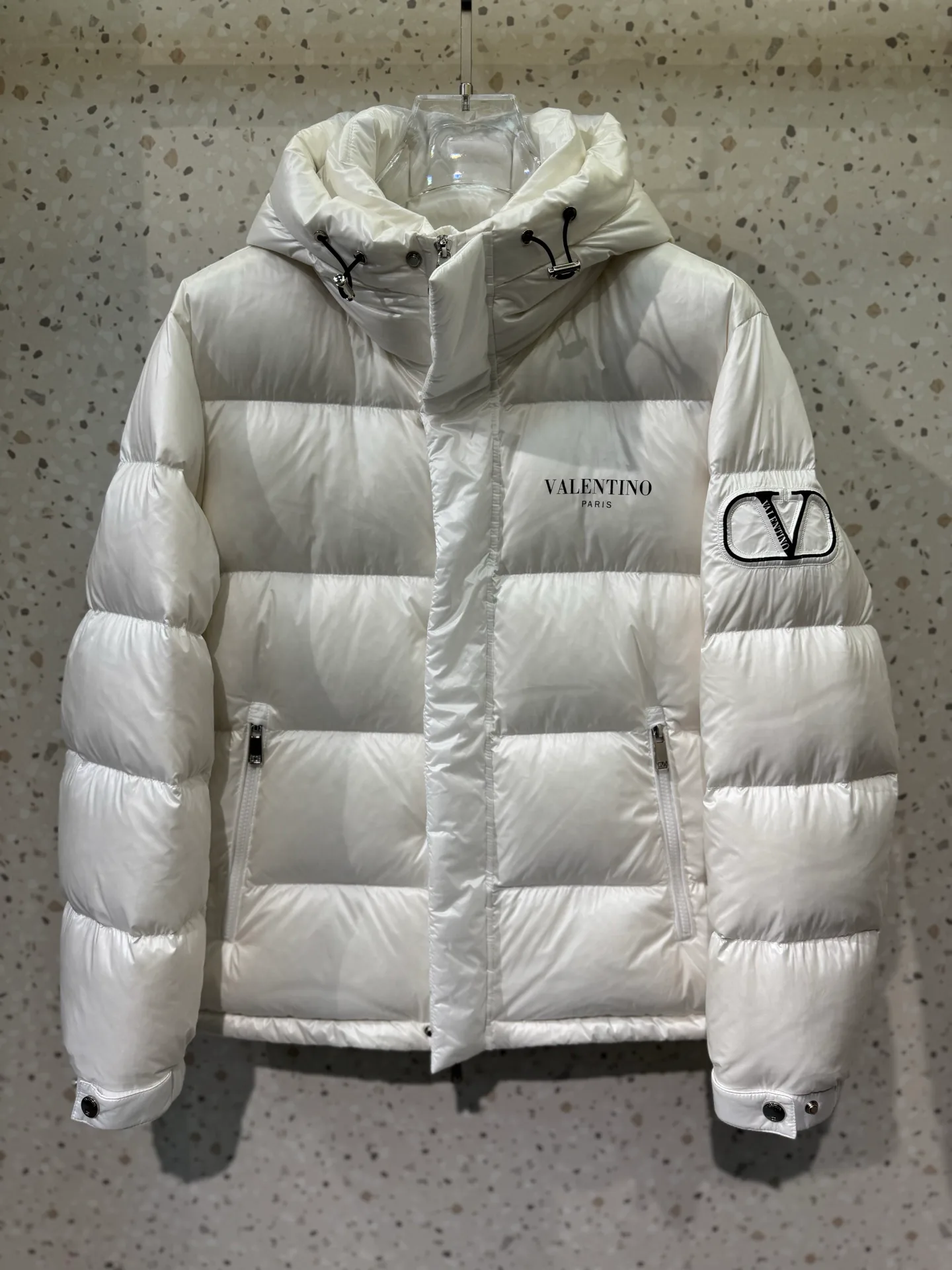 Куртки И Пуховики Мужские Valentino 433416