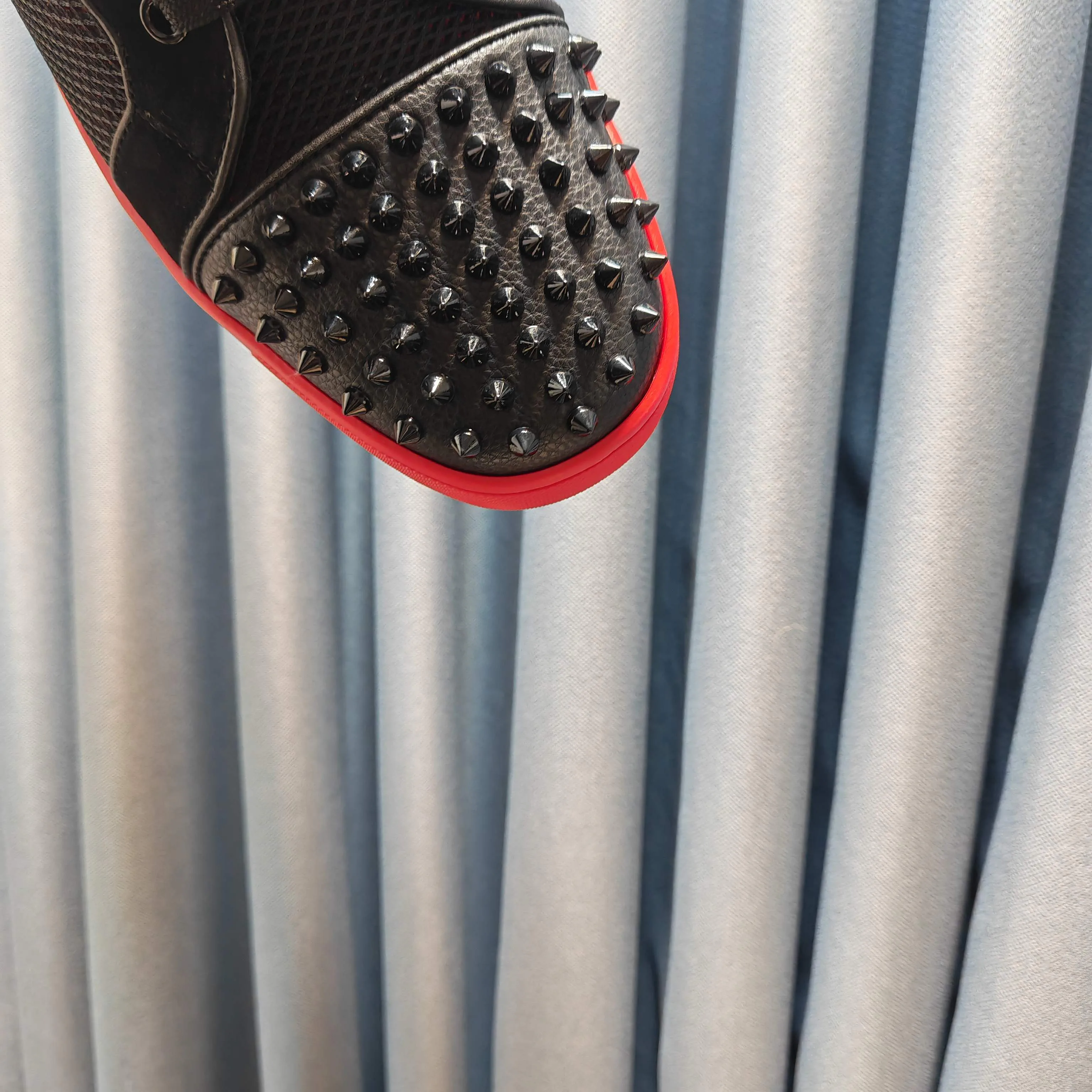 Кеды Женские Christian Louboutin 3906647