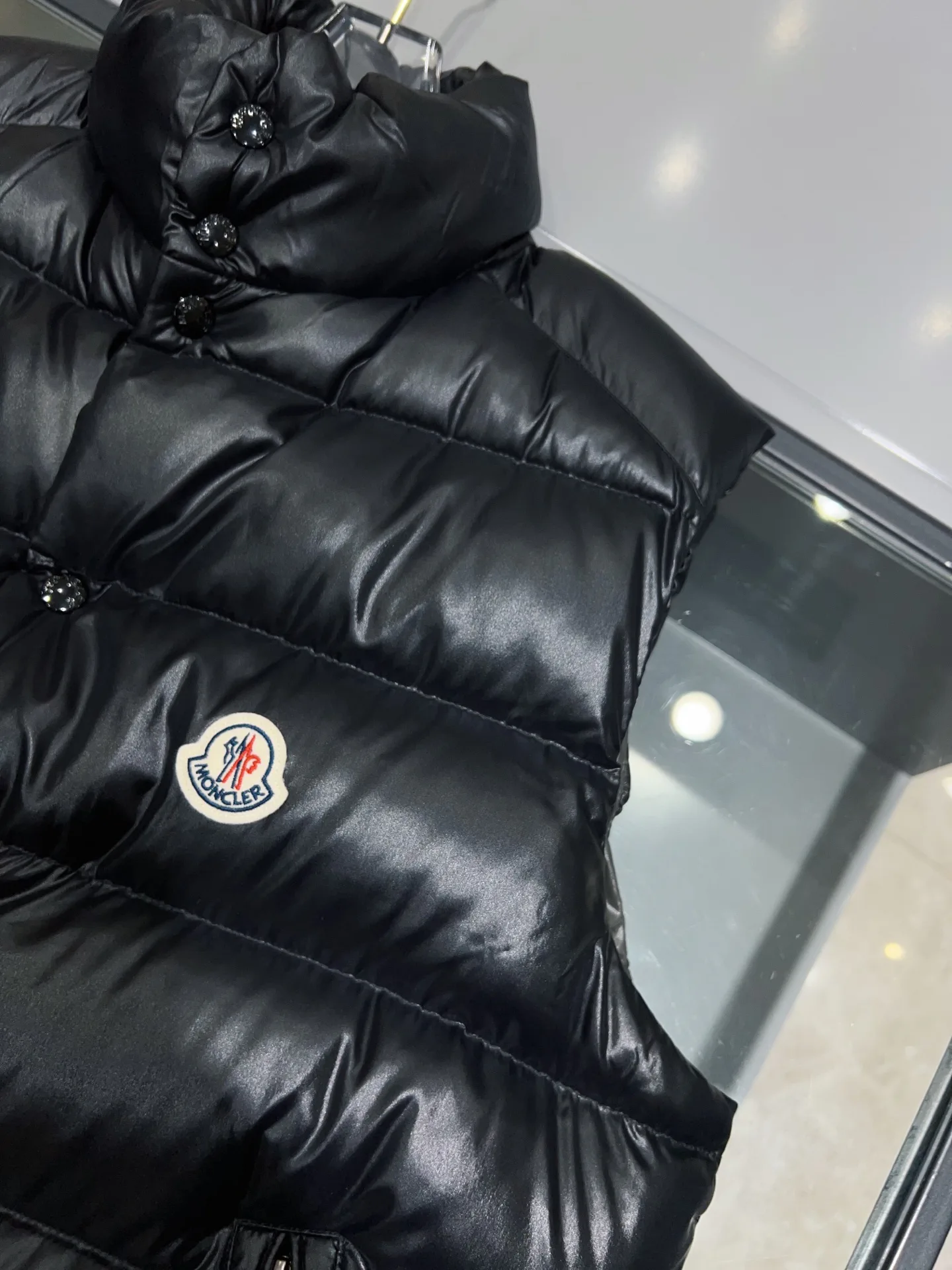 Жилеты Женские Moncler 19012233