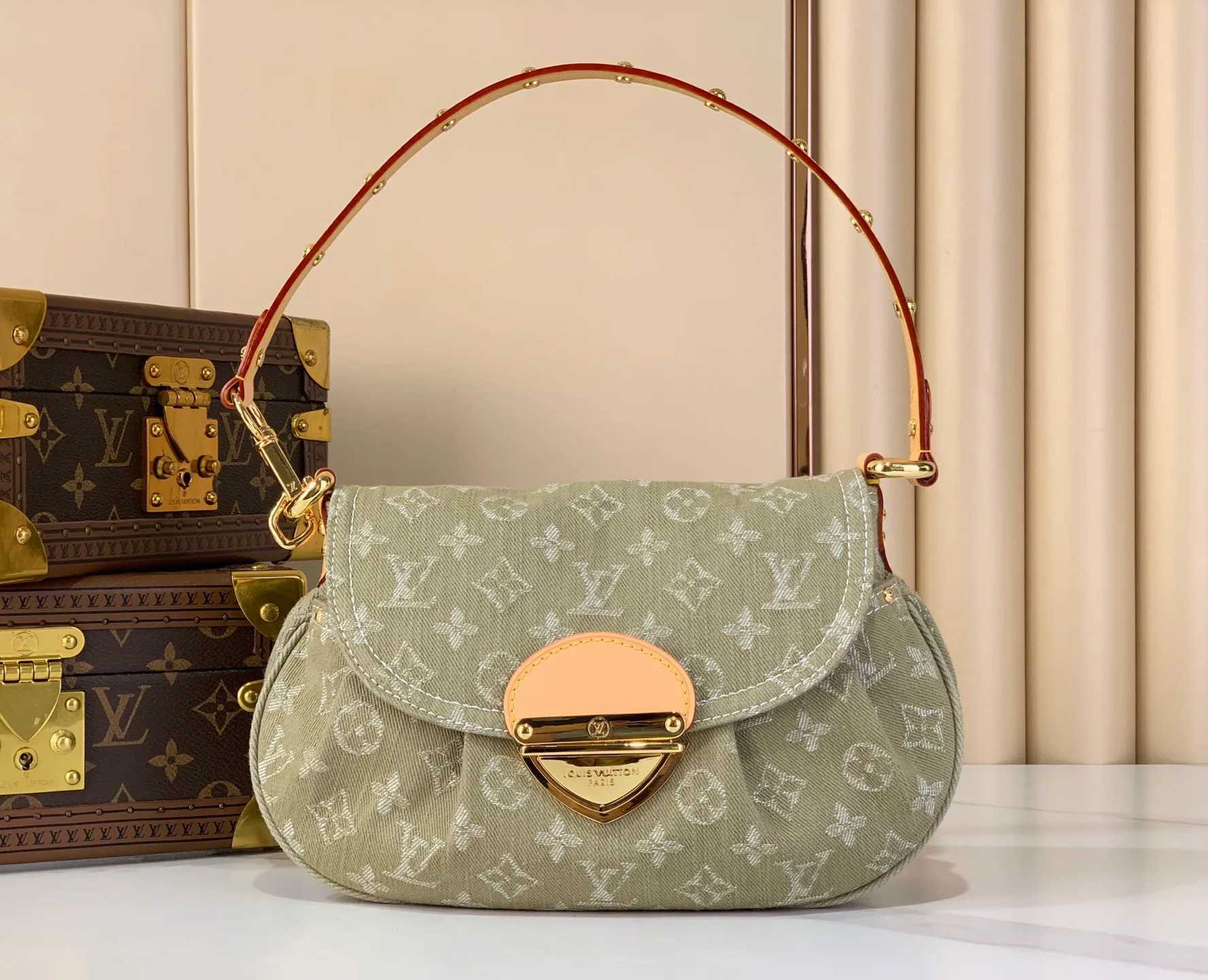 Сумки На Ремне Женские Louis Vuitton 11670300