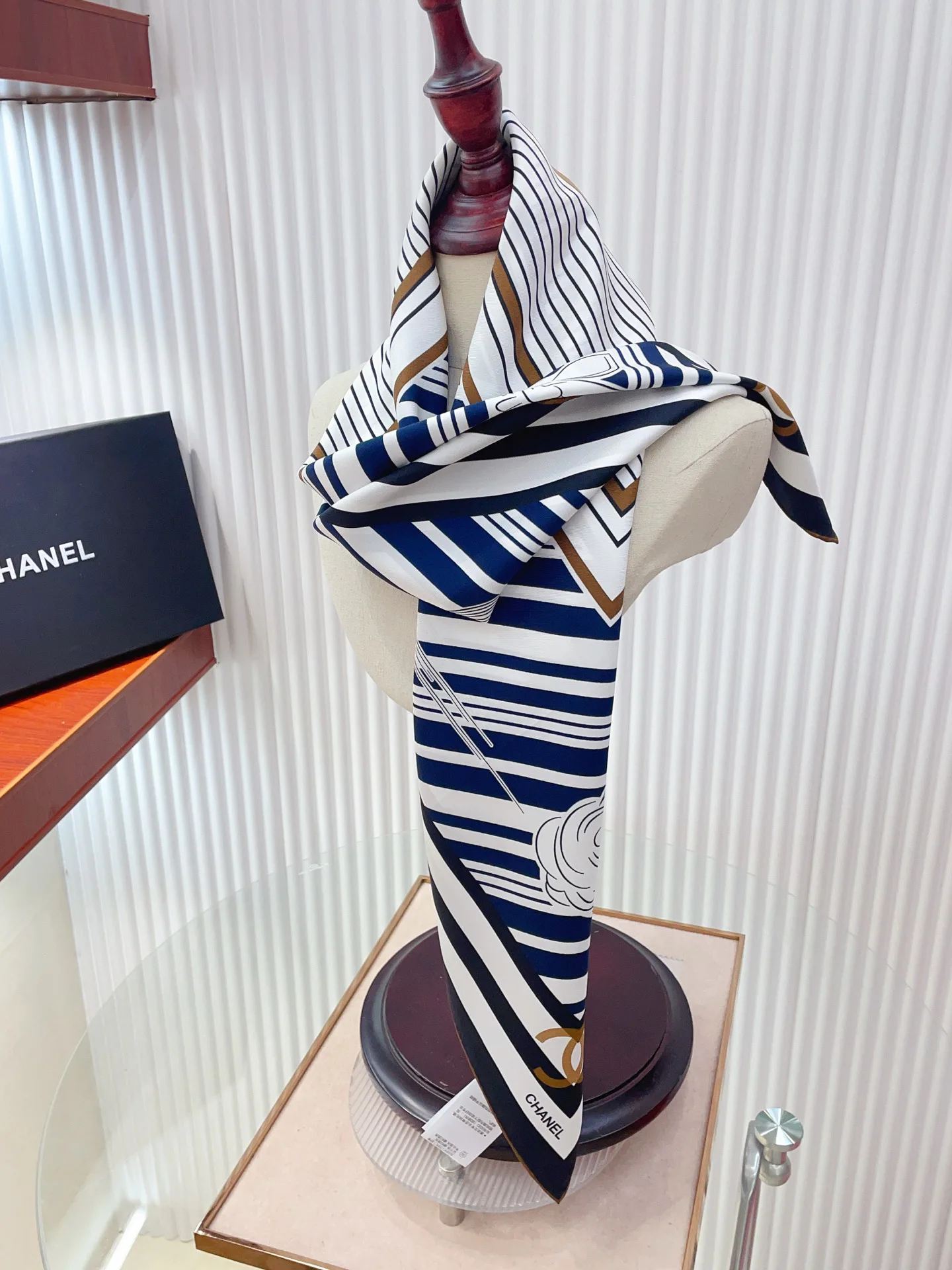 Платки Chanel 11585480