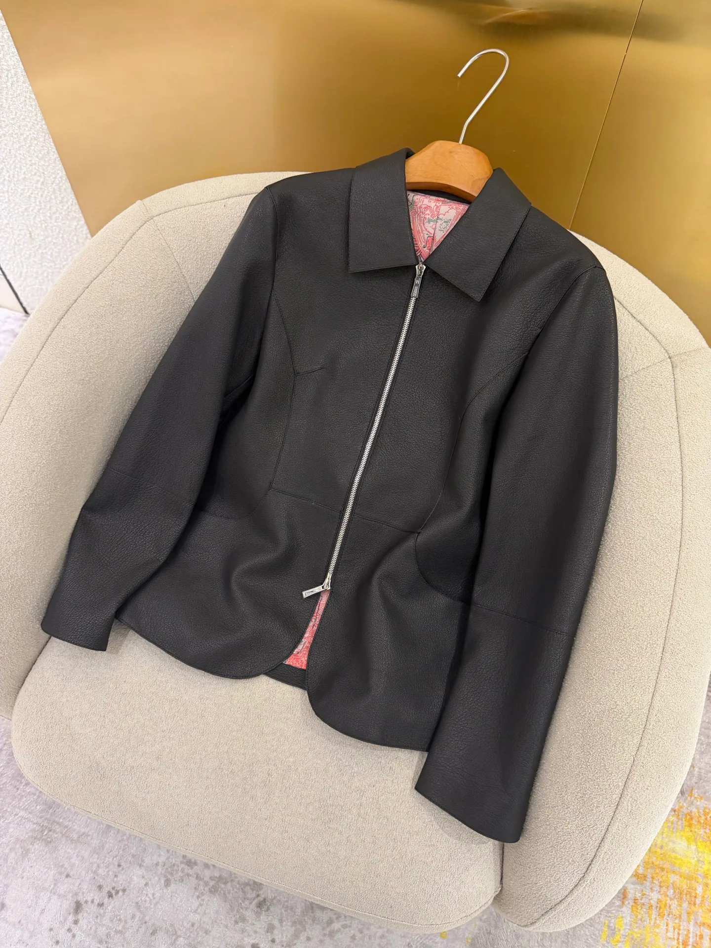 Кожаные Куртки И Дублёнки Женские Hermes 17959243
