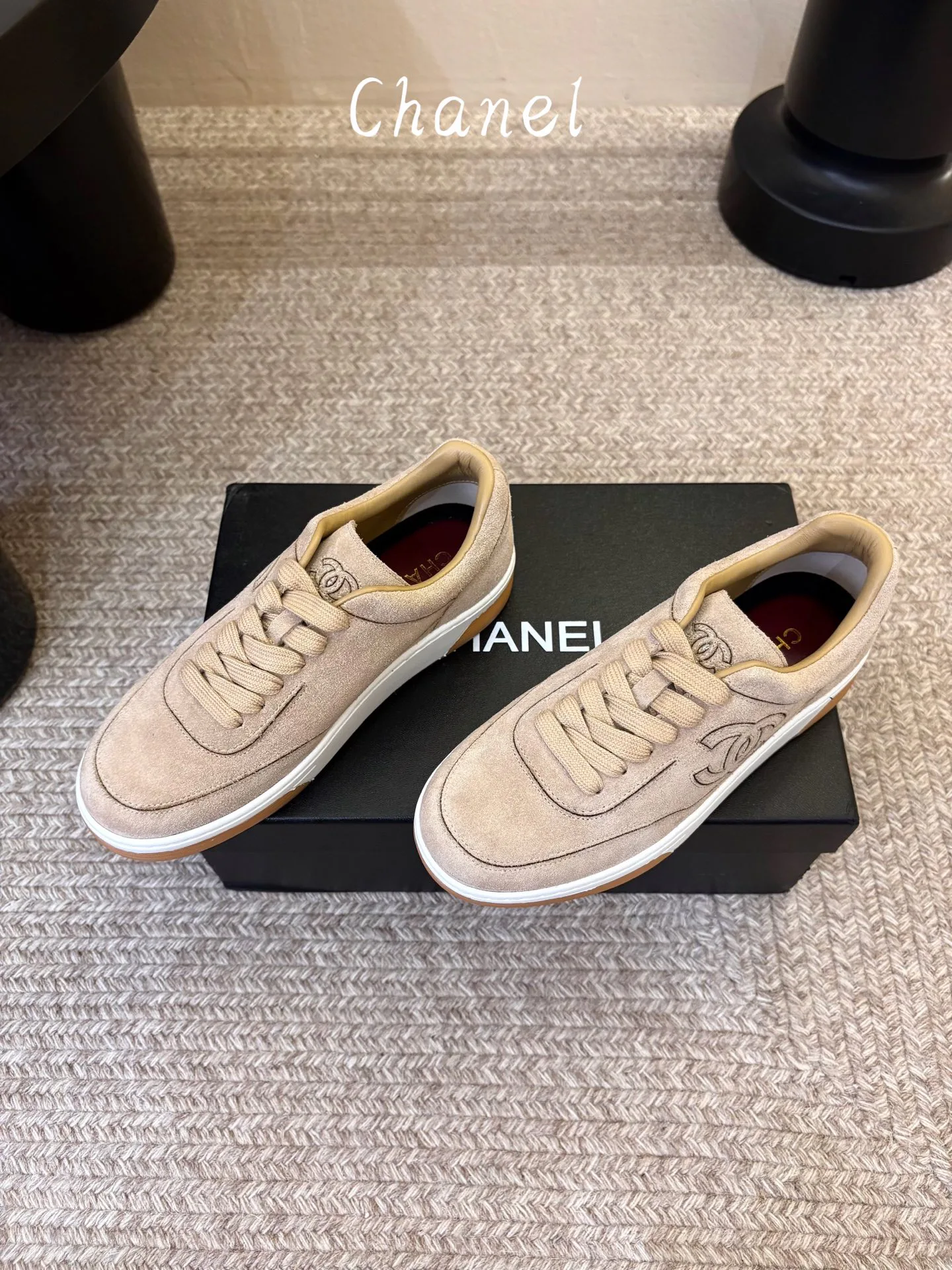 Кроссовки Женские Chanel 18241633