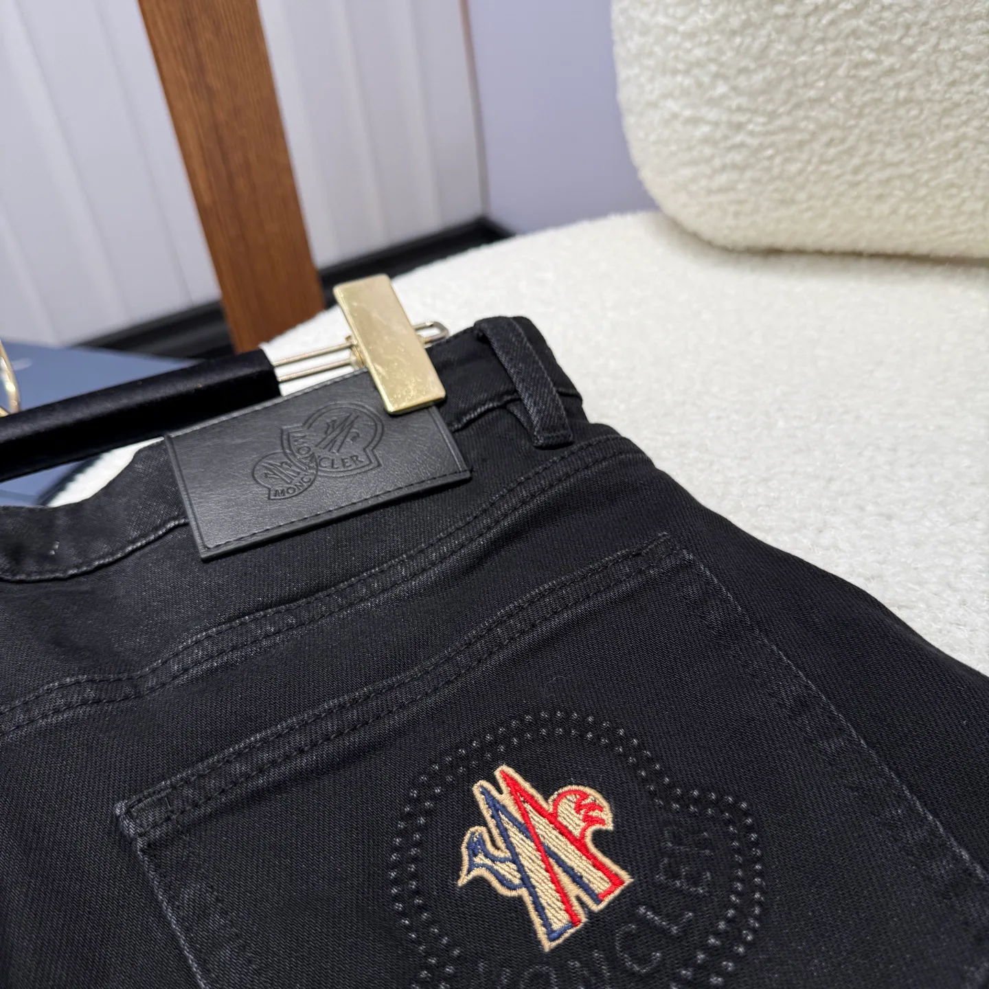Джинсы Мужские Moncler 18029769