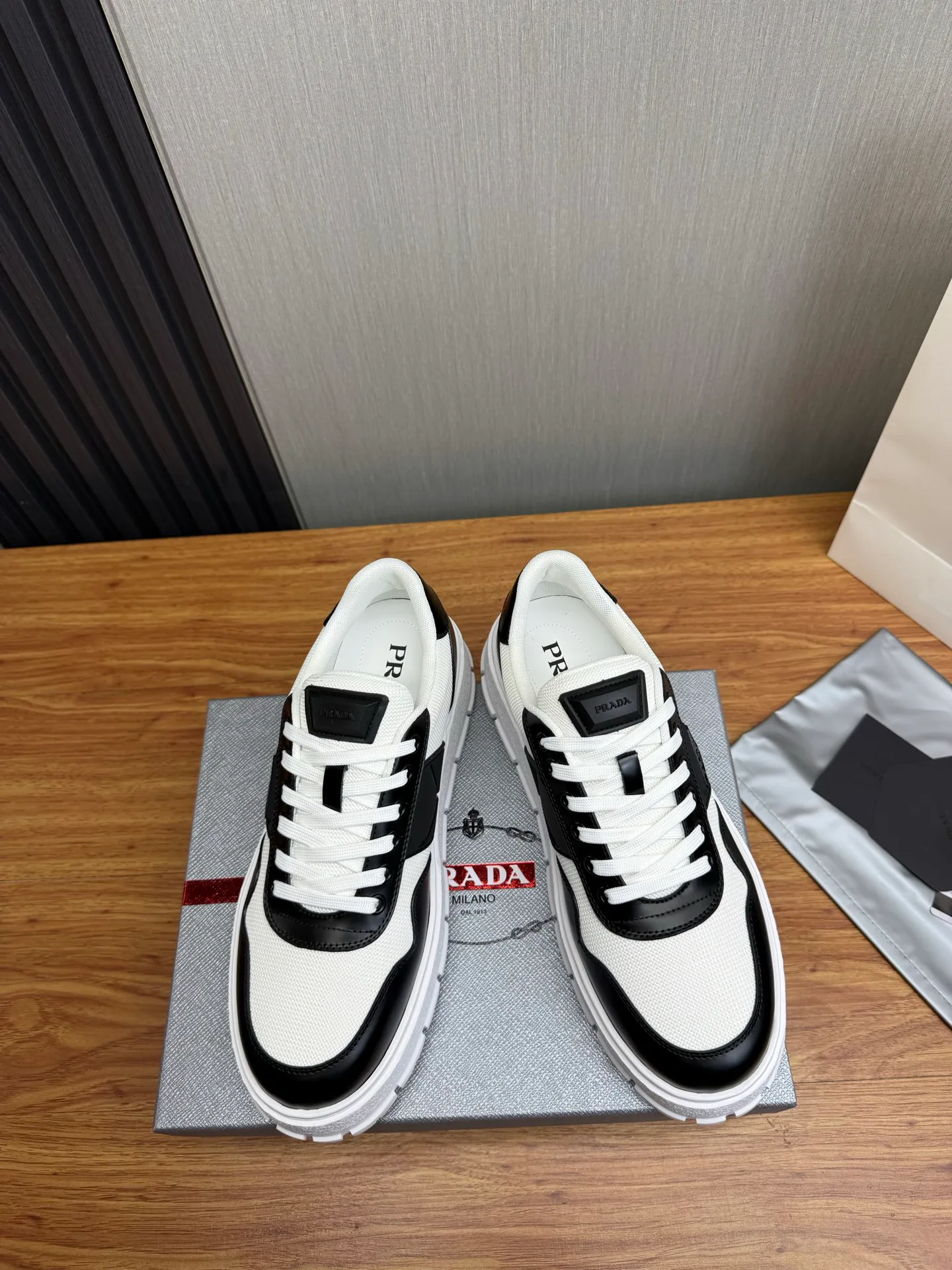 Лоферы И Туфли Мужские Prada 11603897
