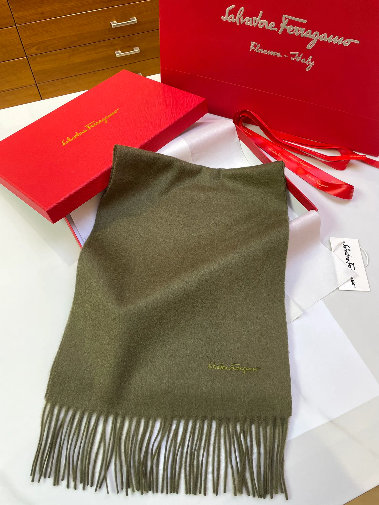 Шарфы Salvatore Ferragamo 76793