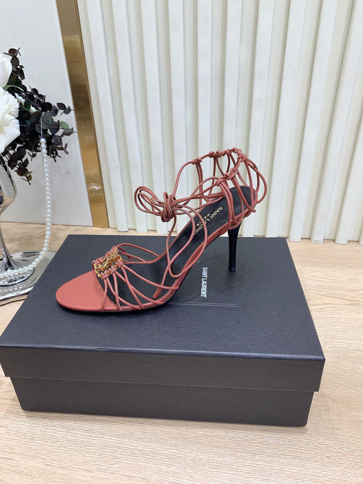 Босоножки Женские Saint Laurent 4511898