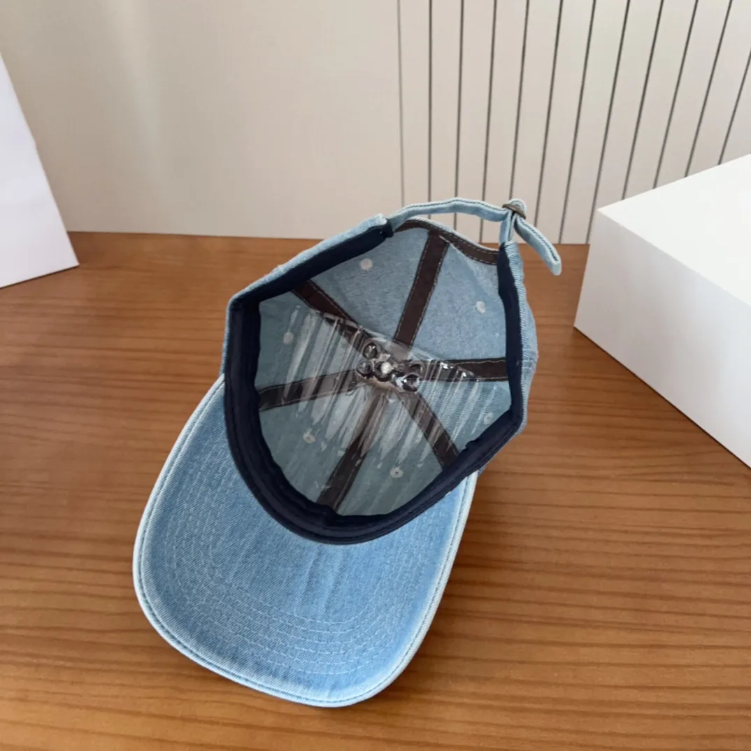 Головные Уборы Chrome Hearts 49898