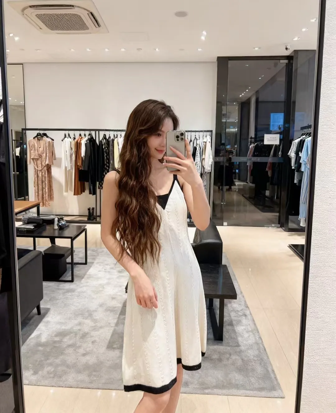 Платья Женские Chanel 10380529