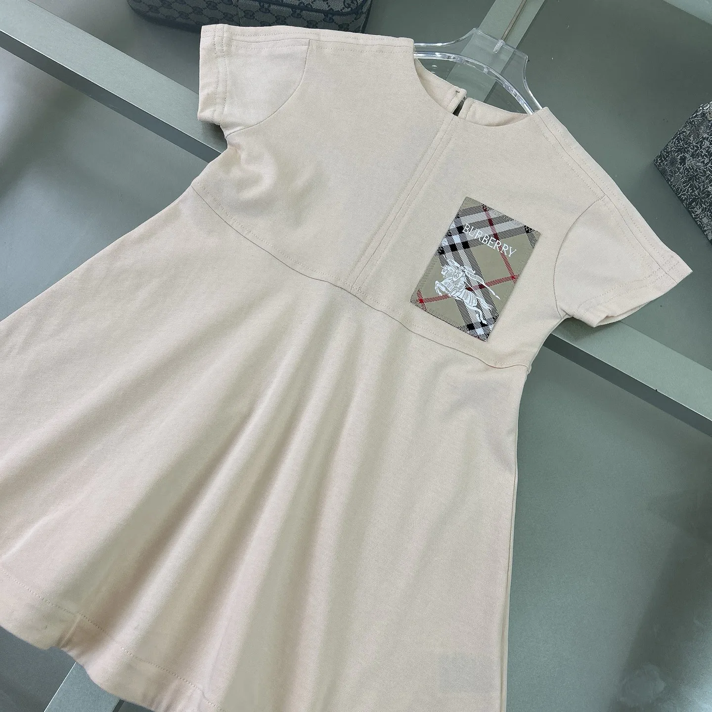 Платья Женские Burberry 6911