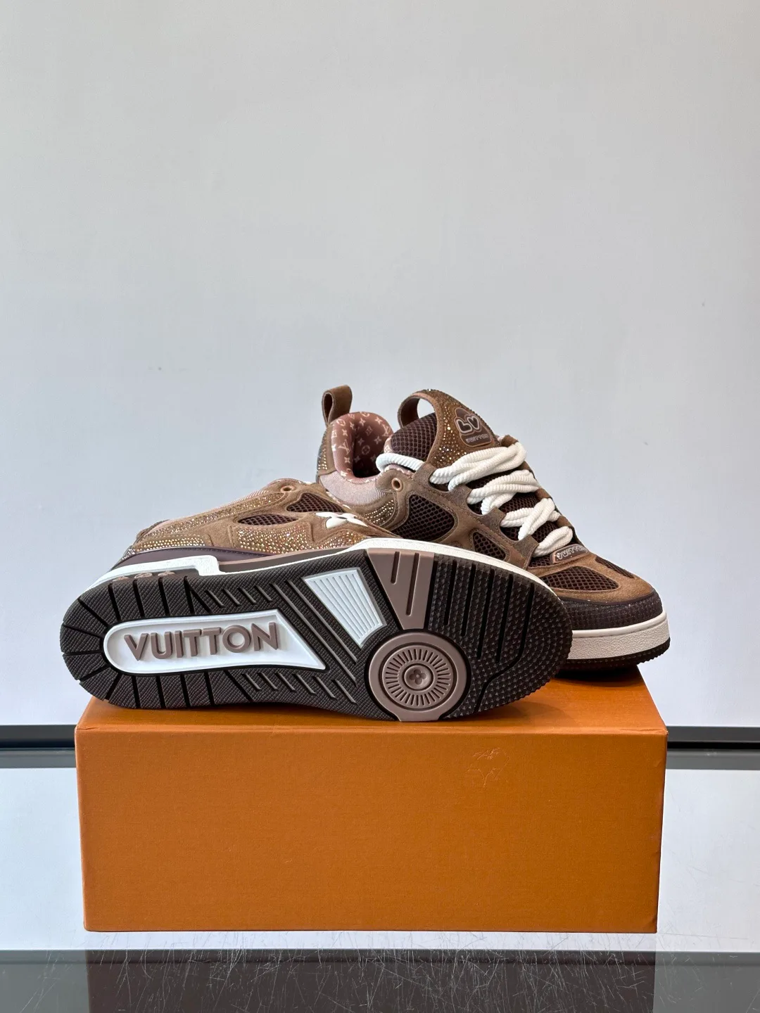 Кроссовки Мужские Louis Vuitton 1043338