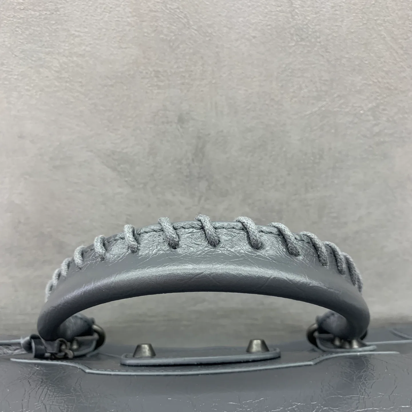 Классические Сумки Женские Balenciaga 18135966