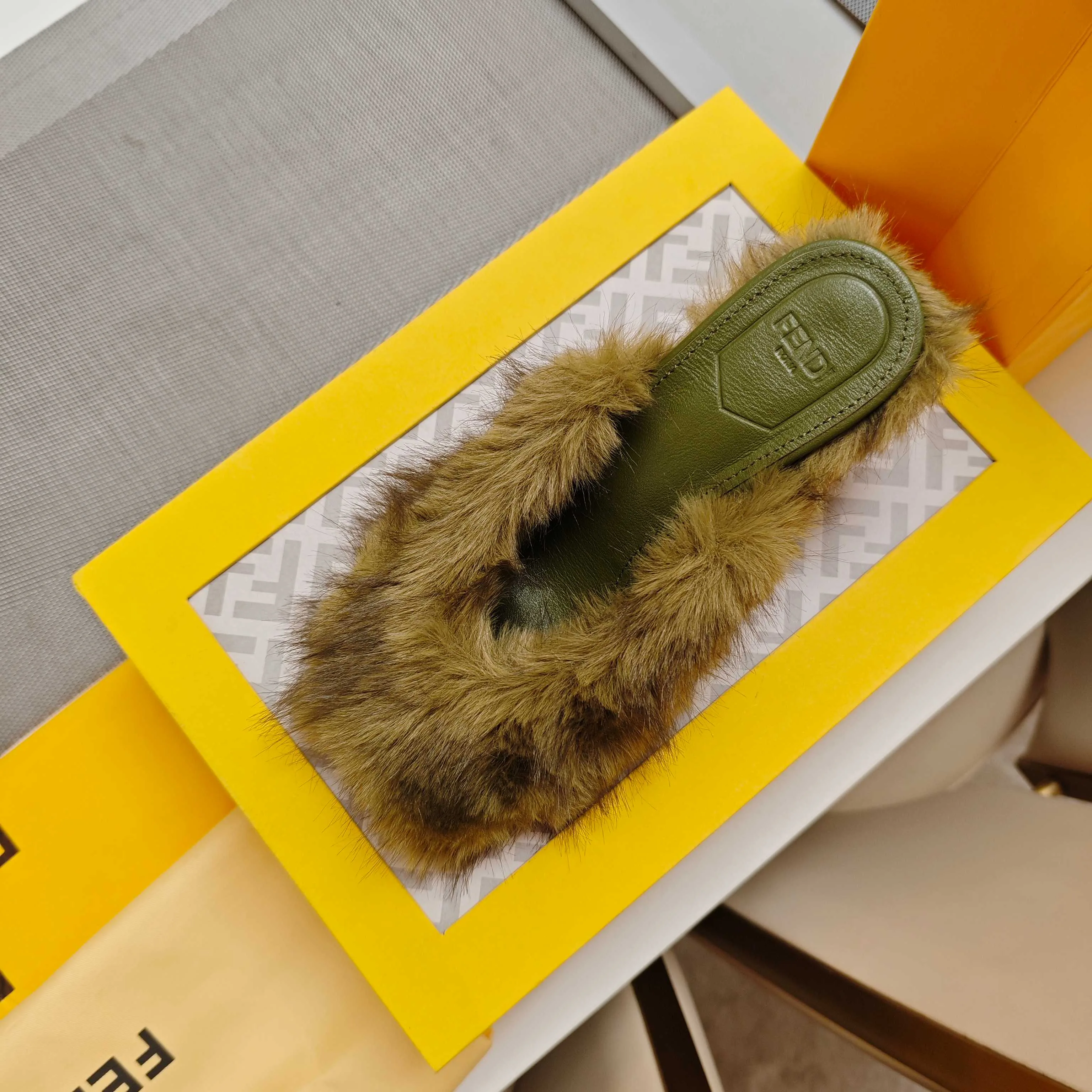 Туфли Женские Fendi 430561