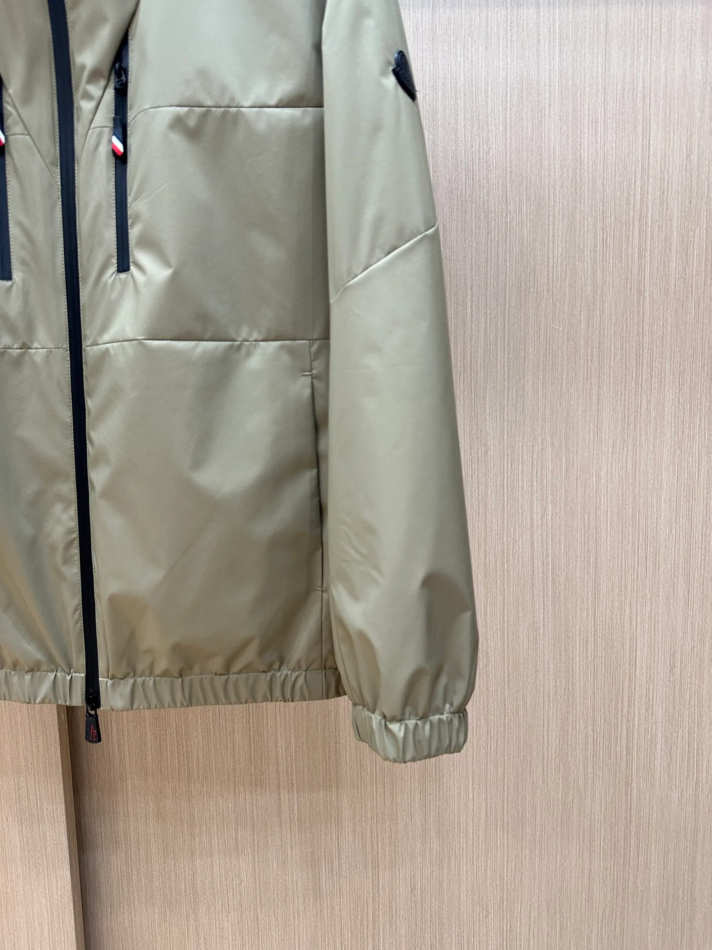 Куртки И Пуховики Мужские Moncler 17152