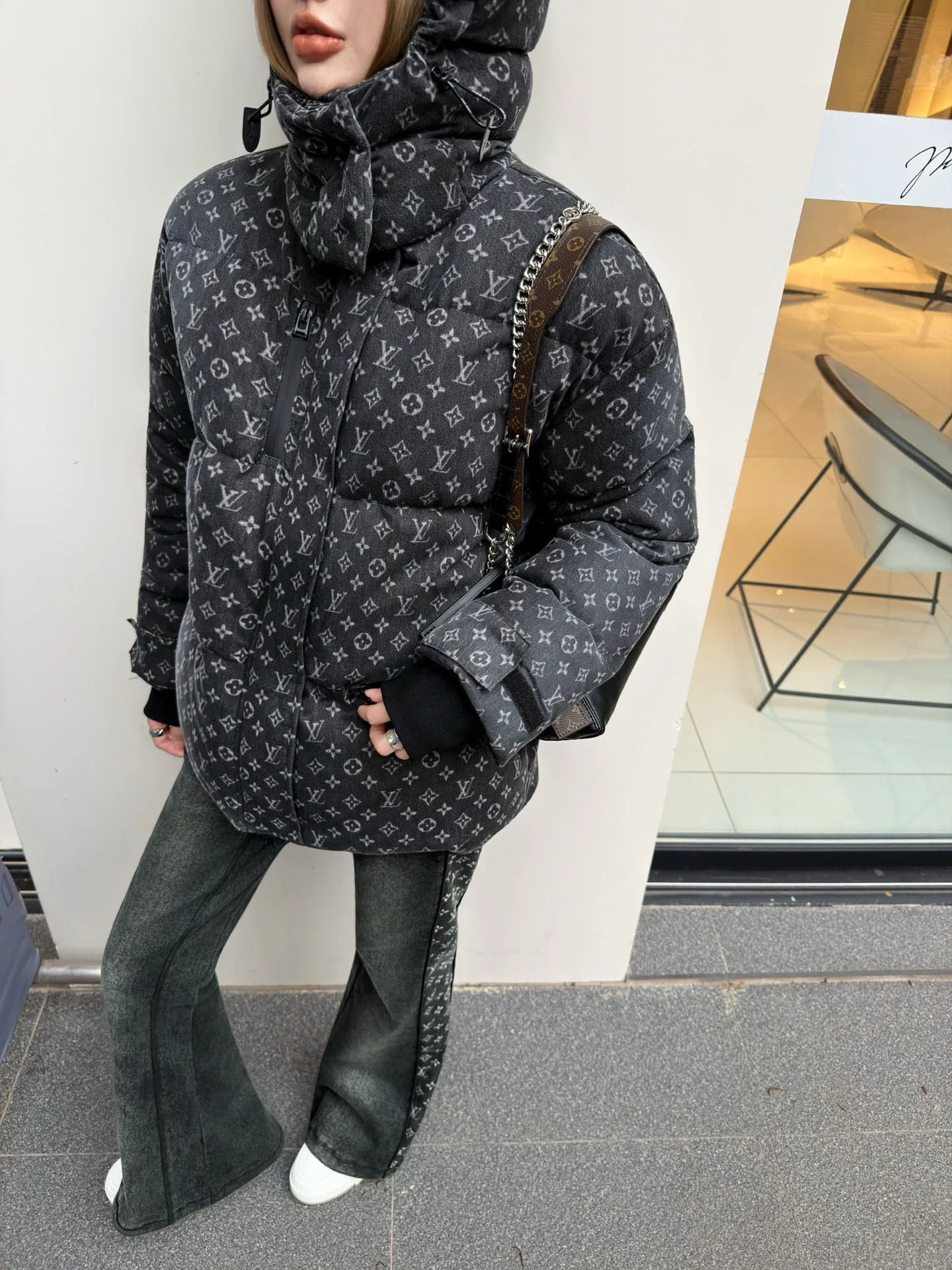 Брюки Женские Louis Vuitton 2245889